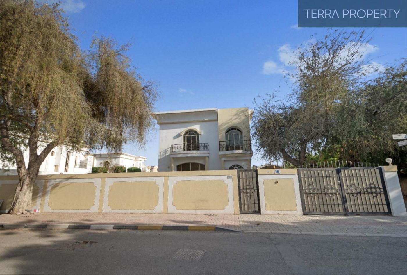 Luxury villa for rent | Unfurnished-Ready to move
