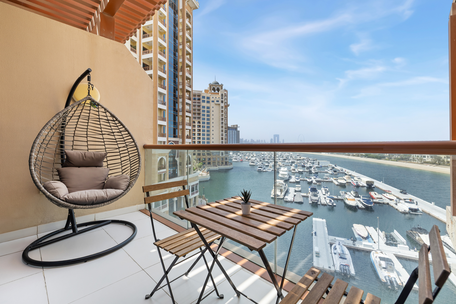 Bright Studio | Summer Rates | Flexible Stay