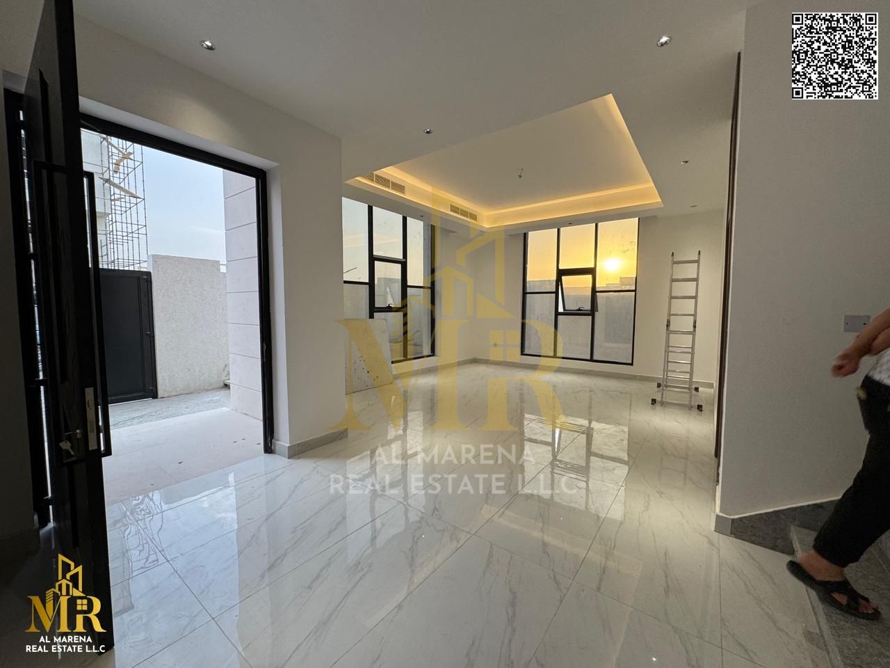 Location: Al Bahia - Ajman Land Area: 3,500 square feet Number of Floors: Two floors + roof Rooms: 7 master bedrooms Living Room: Majlis + 2 spacious