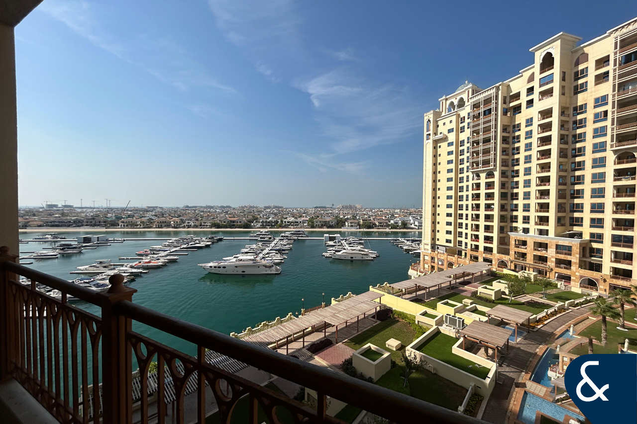Vacant | 2 + Maid | Sea Views | Turn Key