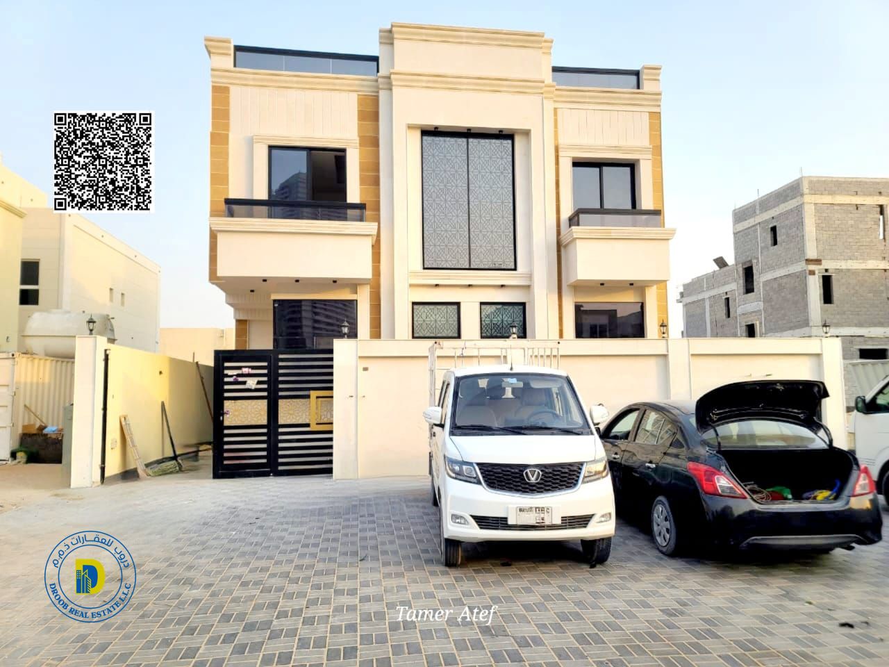 An unrepeatable opportunity, a 5-room villa with a roof in the Al-Amera area, super deluxe finishing, freehold, bank financing