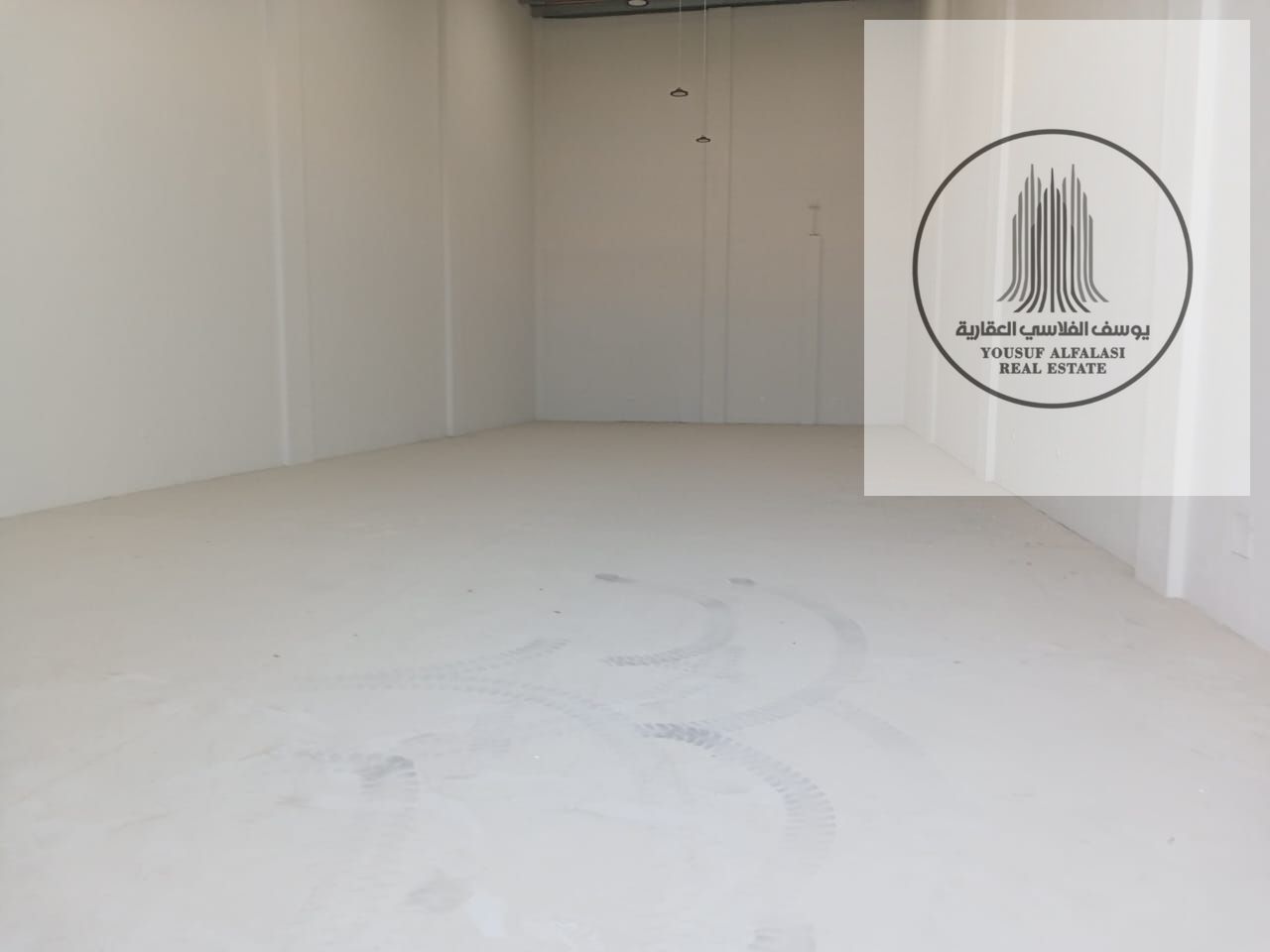 For rent: 3,050 square feet warehouse in Al Jurf Industrial Area