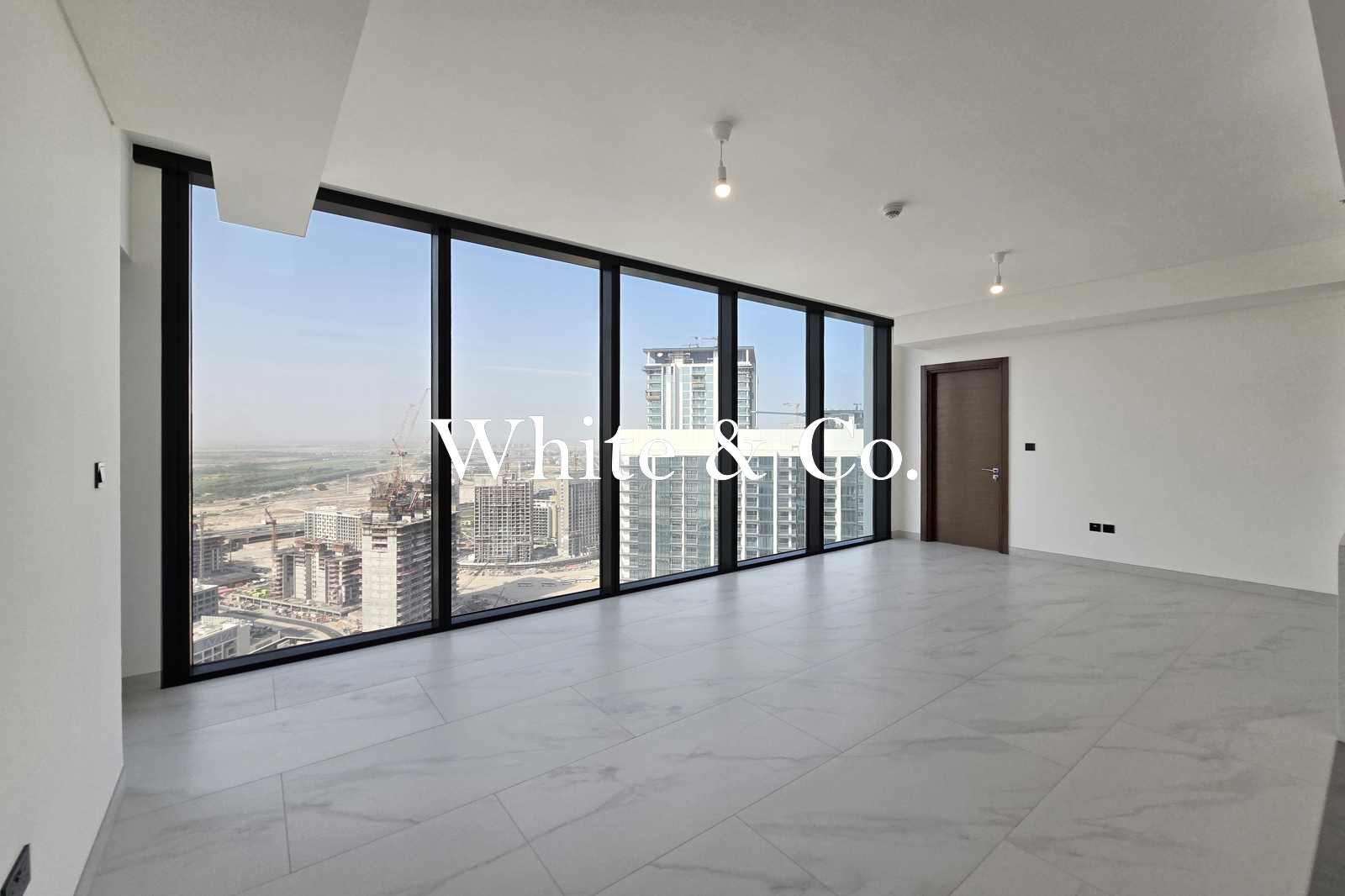 2 Bed + Maid | High Floor | Lagoon View