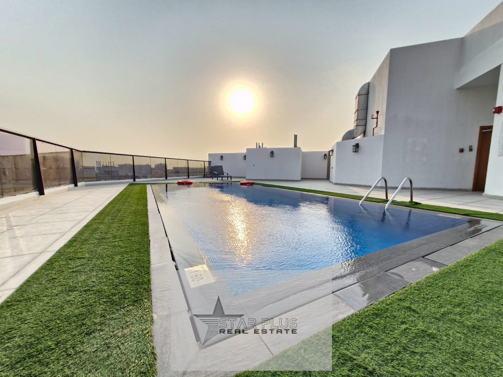 NEAR TO EXIT VERY SPACIOUS AND LUXURIOUS 3BHK PLUS TERRACE APARTMENT WITH GYMPOOOL AND PARKING