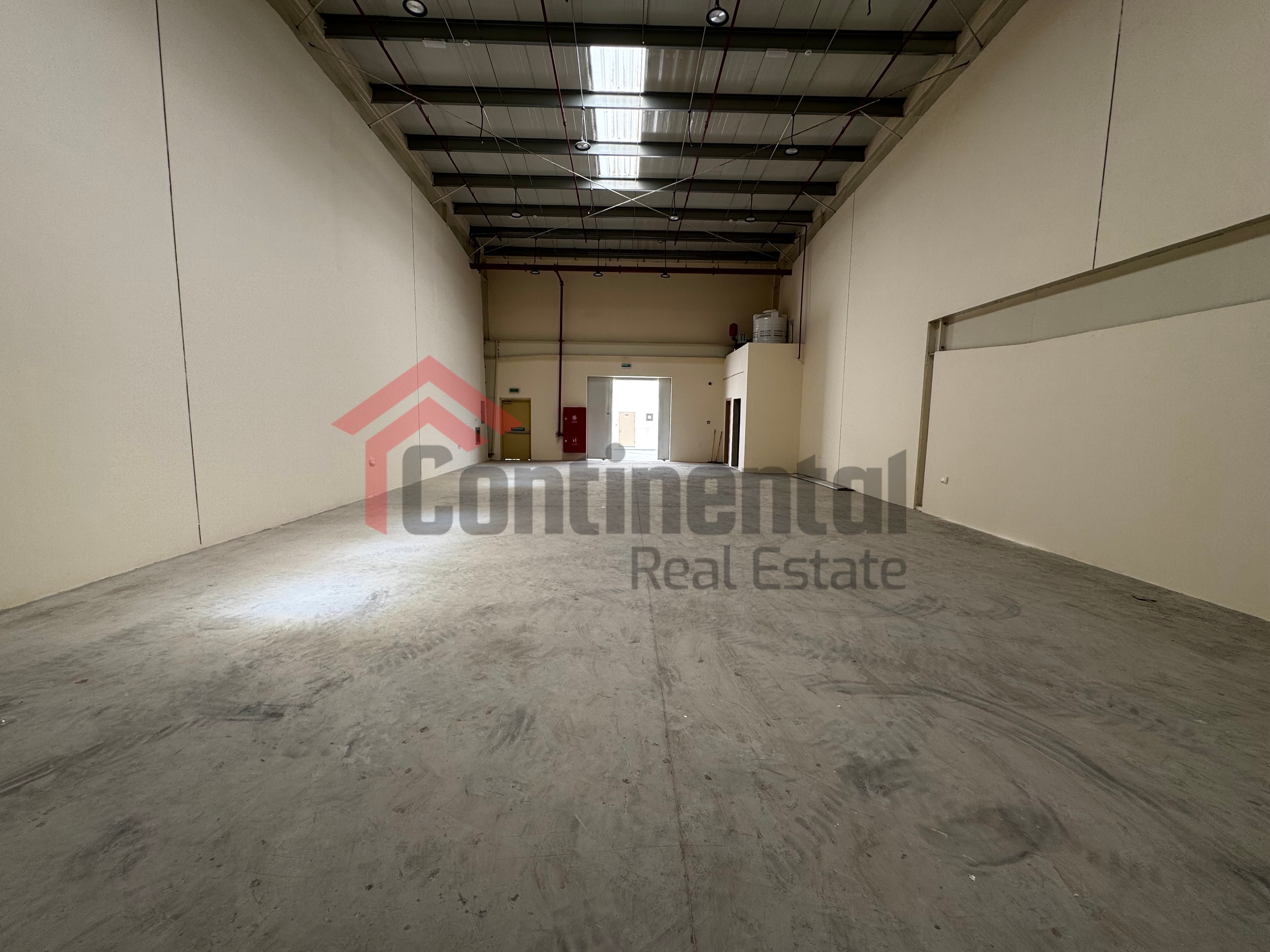 Warehouse | Washroom | Brand new | Power load