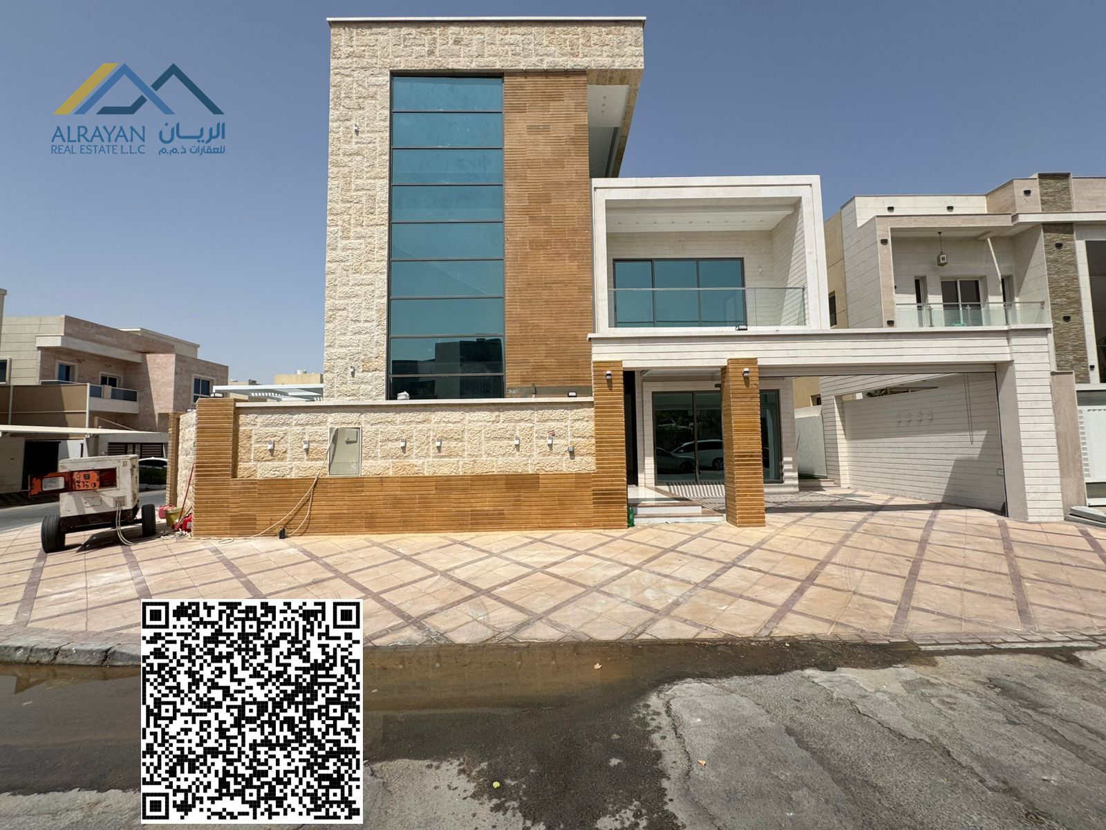 A villa directly from the owner, without a down payment, with personal finishing, on a main street, close to all services, freehold for all nationalit