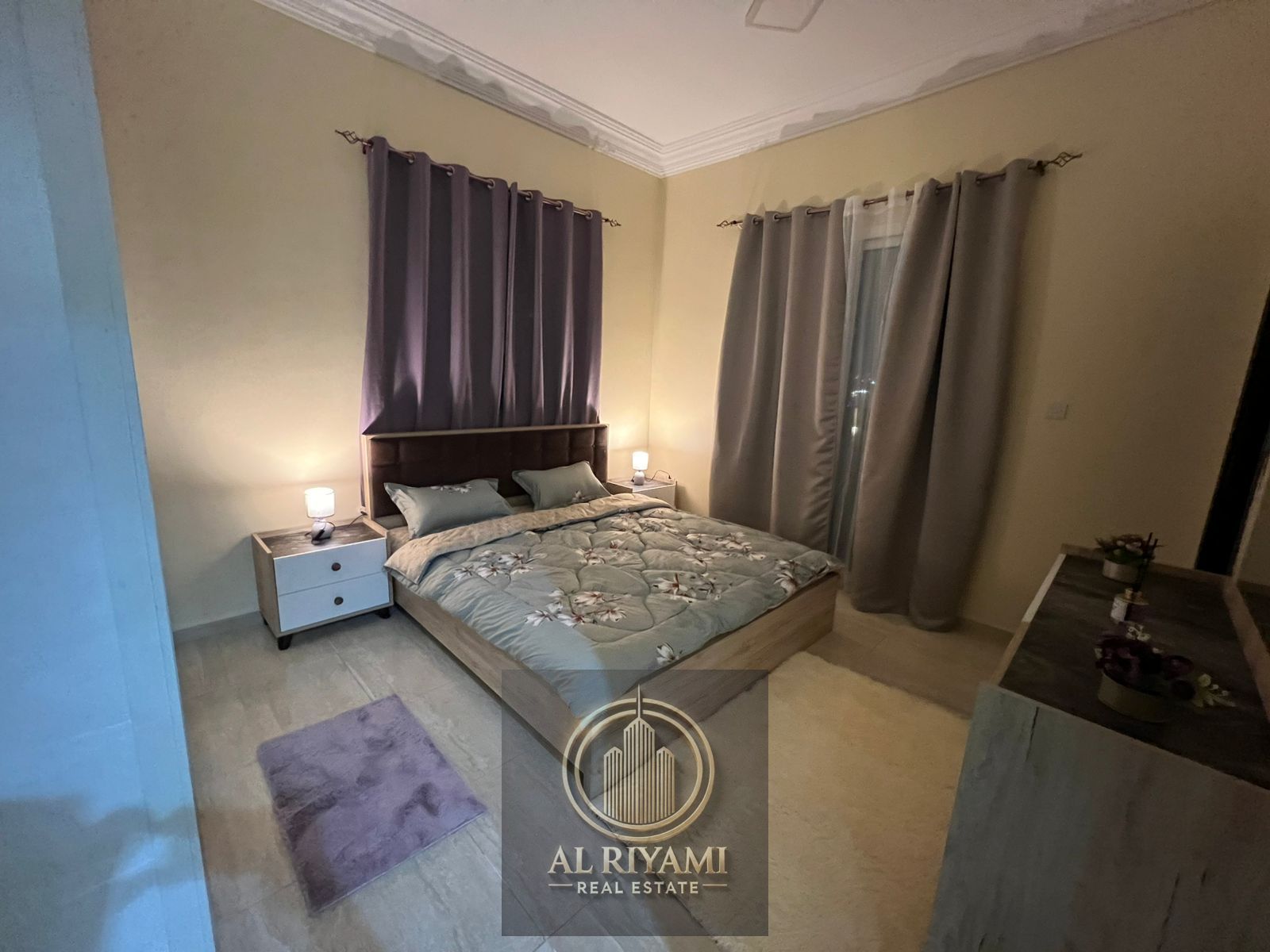For rent in Ajman - Al Jurf 2 - next to Al Aqsa School (first tenant) Strategically located in a vital area close to all essential services and