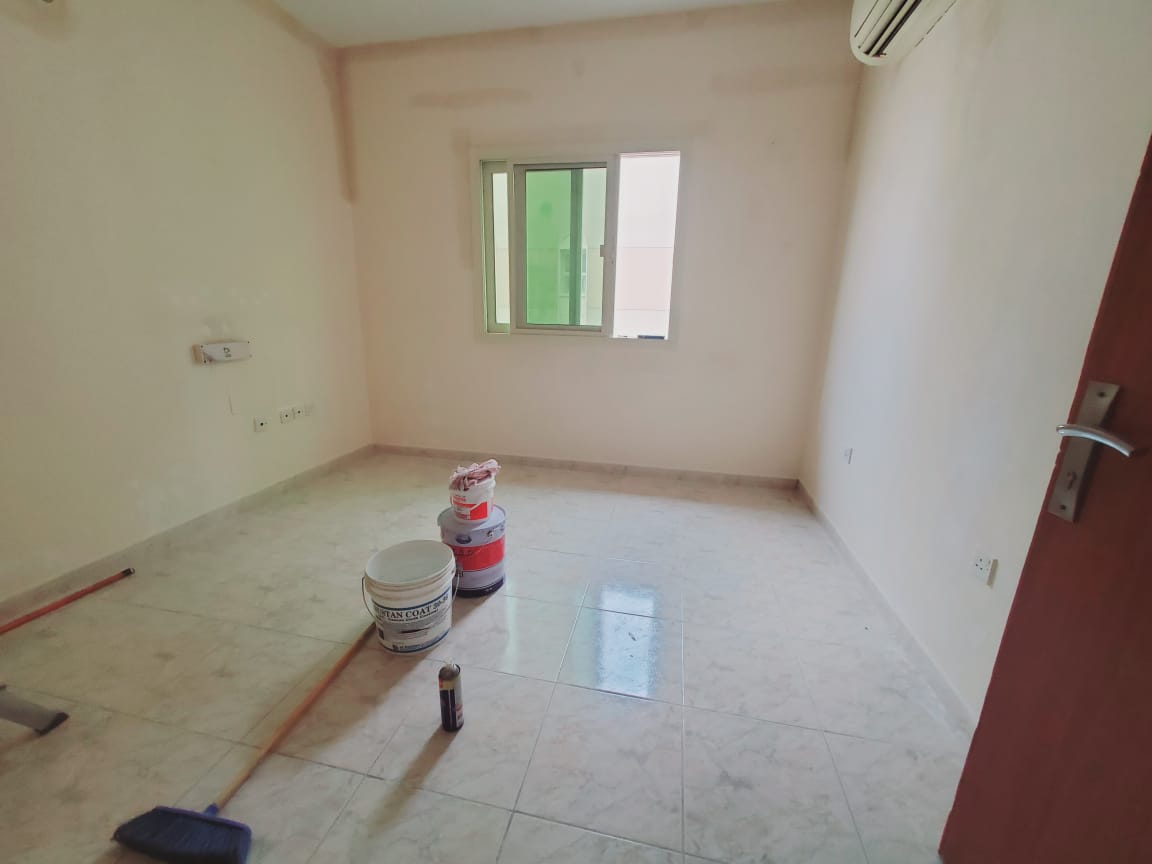 Big offer Luxury 1. BHK rent just 28k available location Muwaileh sharjah