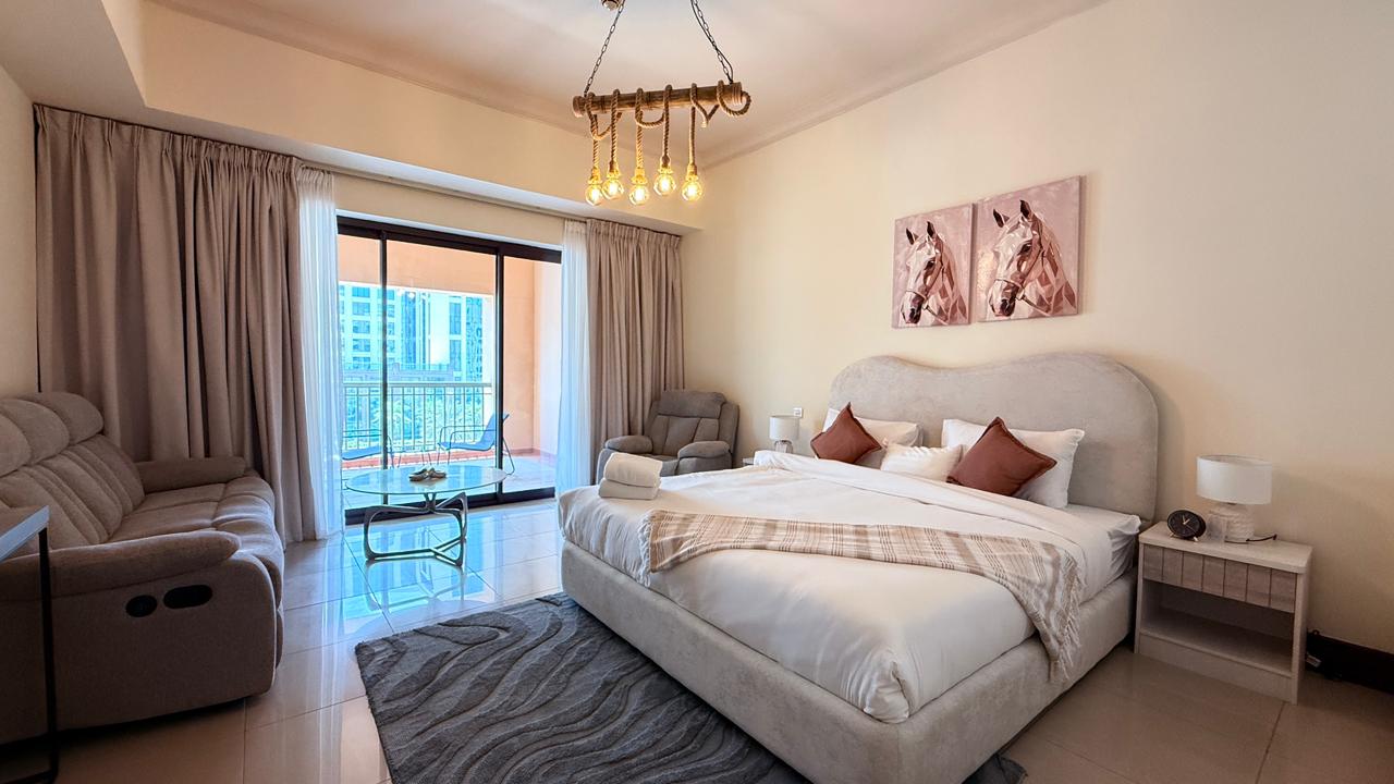Fully Furnished Spacious 1 Bed with Bills Inclusive