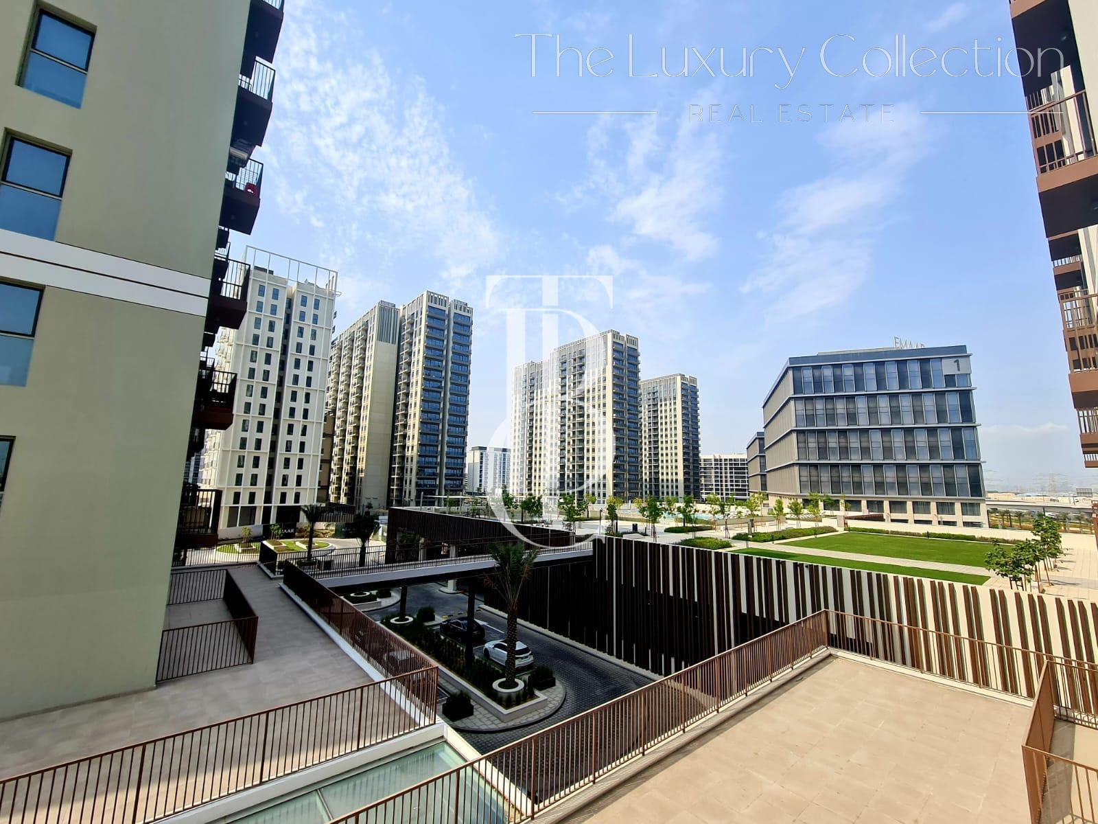 Skyline Pool View | Unfurnished | Vacant Now