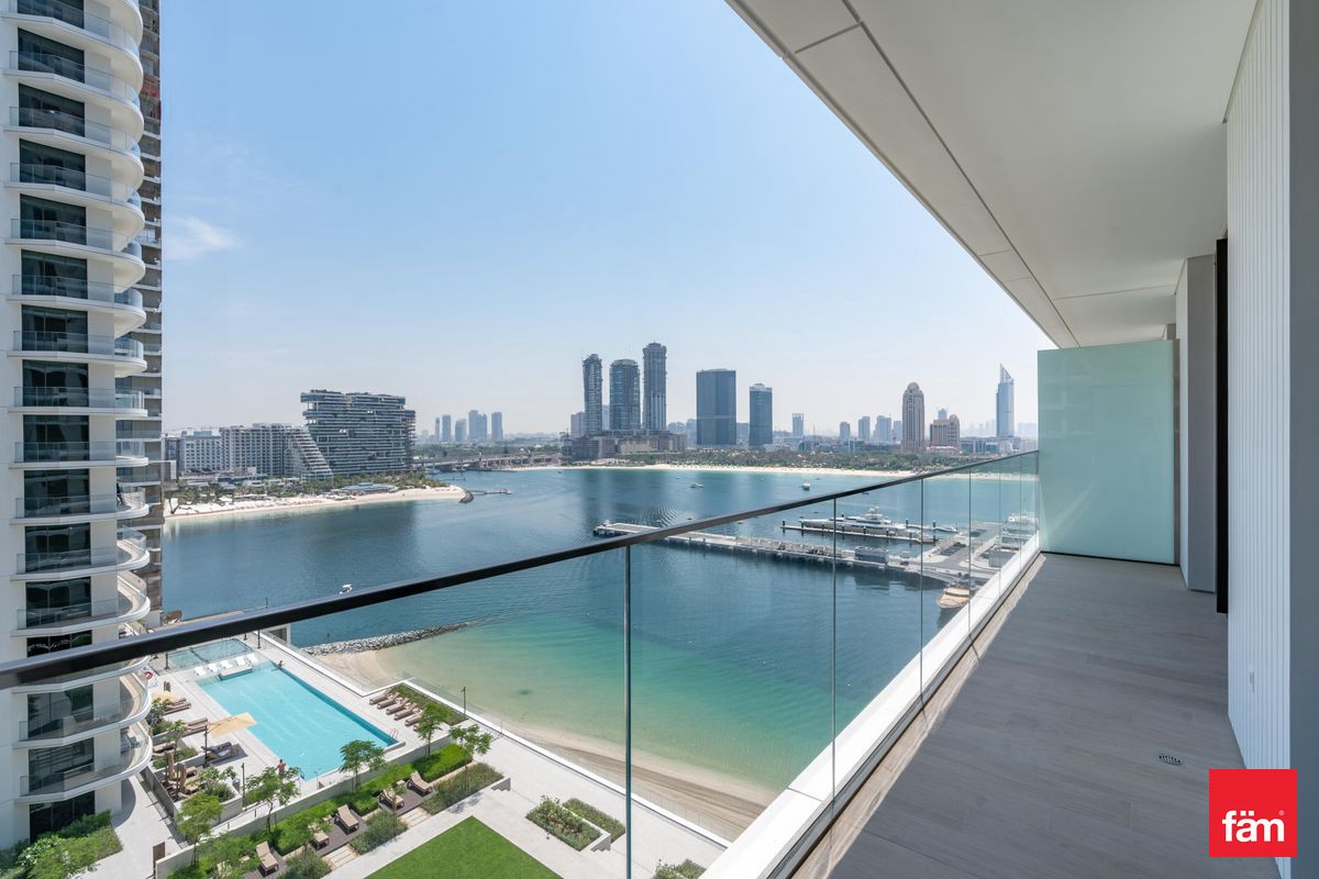 Marina View | Large Balcony | Exclusive