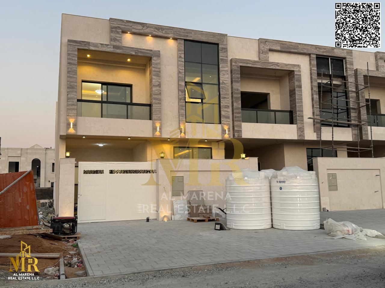For sale - a distinctive villa in Al Helio 2 - Ajman | 1800 square feet | 5 master bedrooms | Majlis and hall | Price: 1.235 million dirhams inclusive