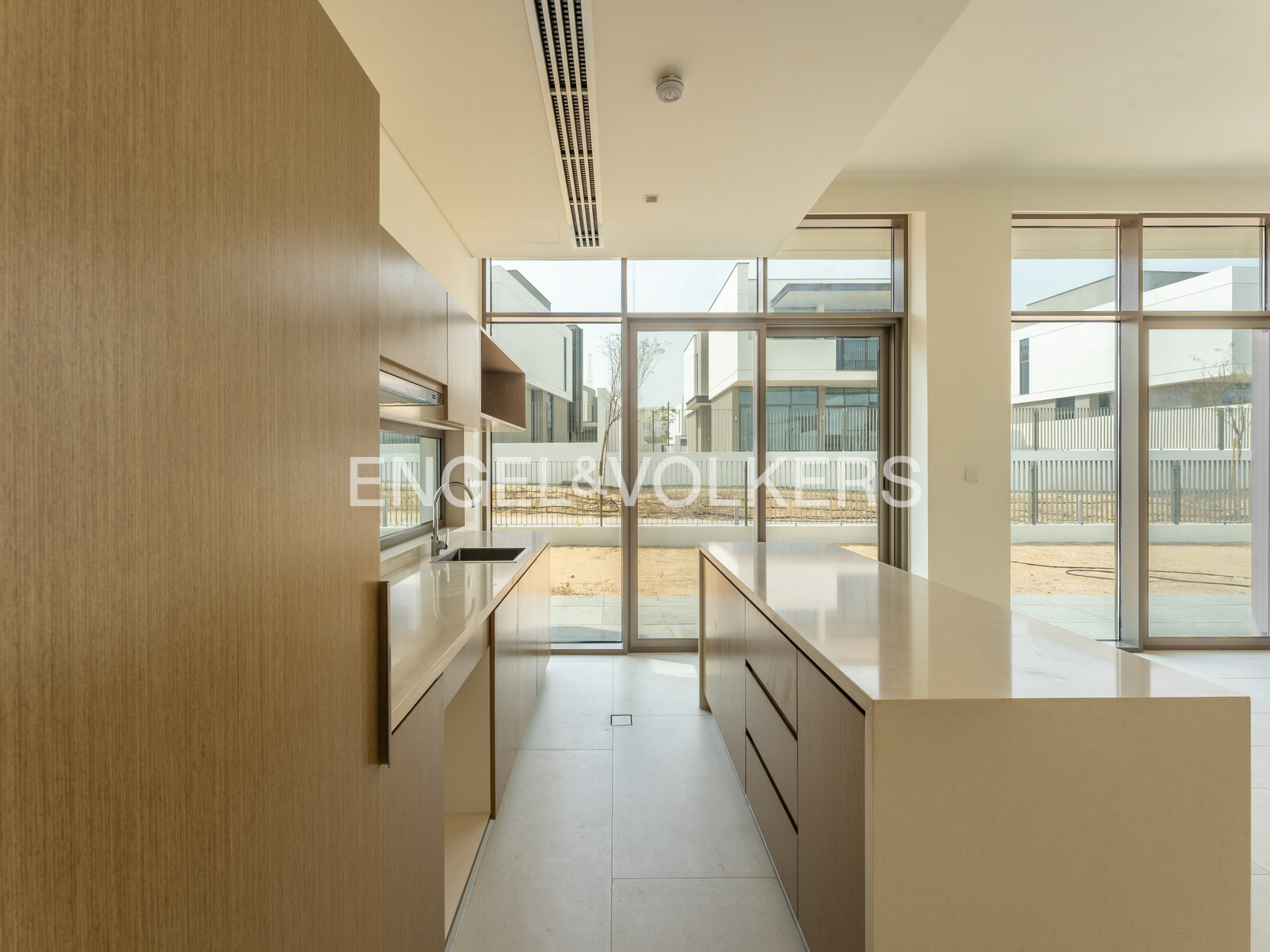 Spacious Villa | Park Views | Near Amenities