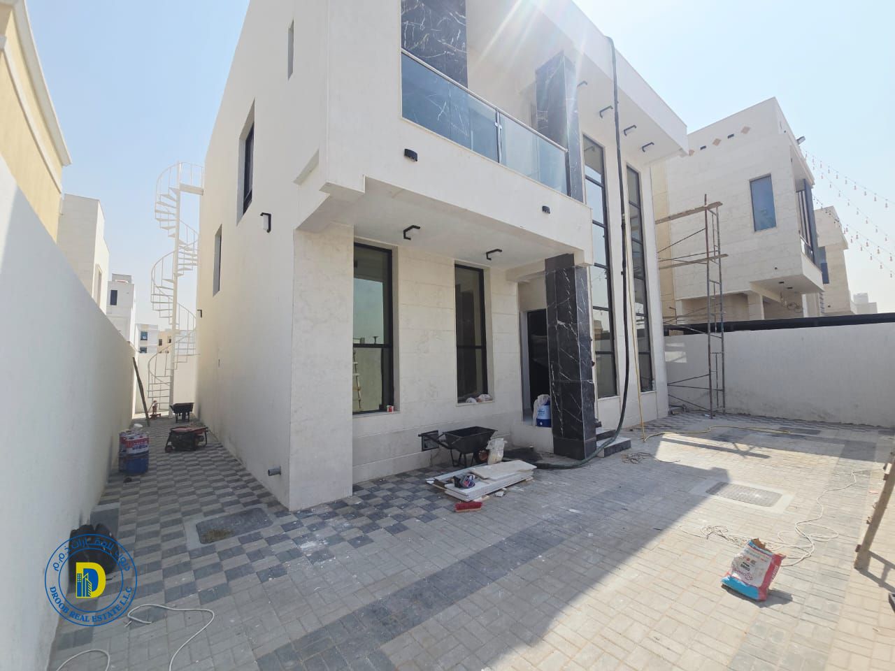 For sale at an excellent price in Al Zahya area, a 5-room villa with modern finishing