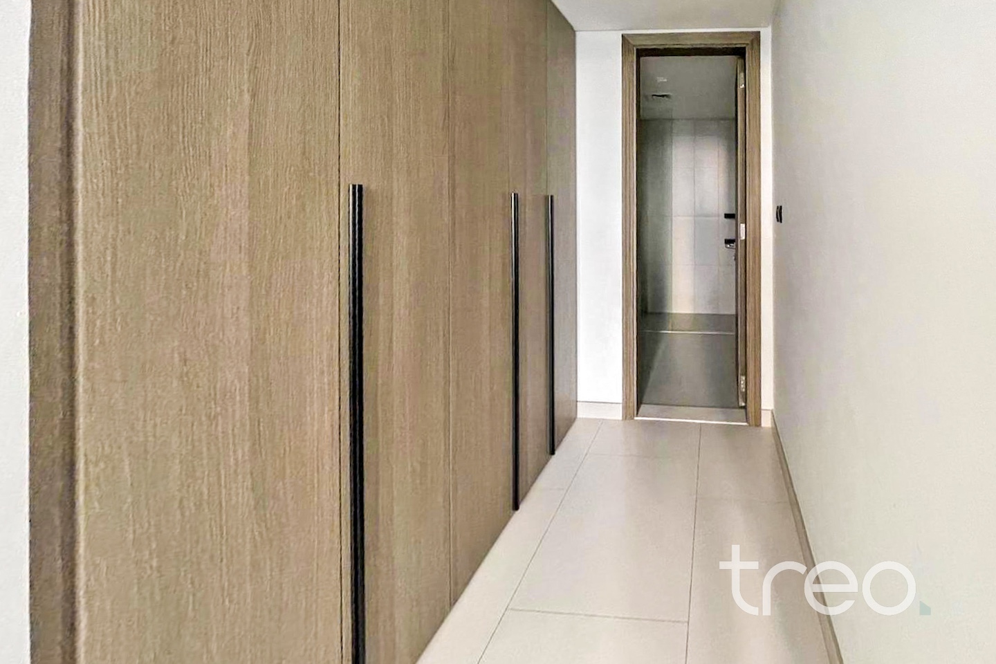 Sea View | Fully Furnised | West Beach