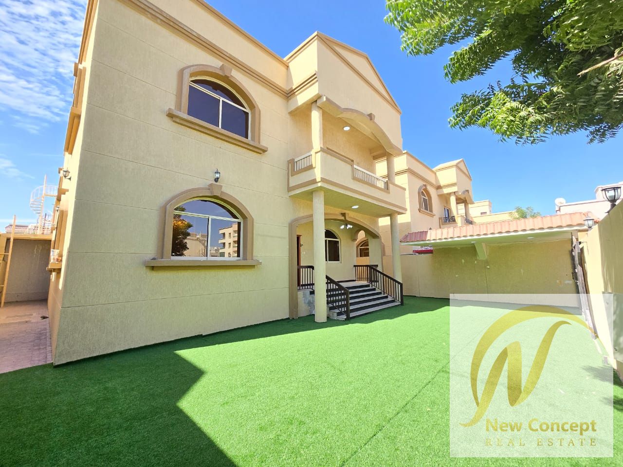 Luxury villa for sale in Al-Muwaihat at a special price
