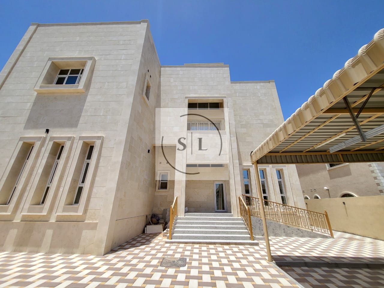 Brand New Luxury Villa with Pool, Lift and Garden