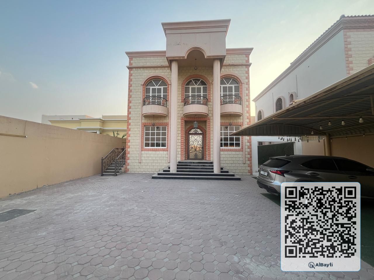 Commercial Villa Available For Sale