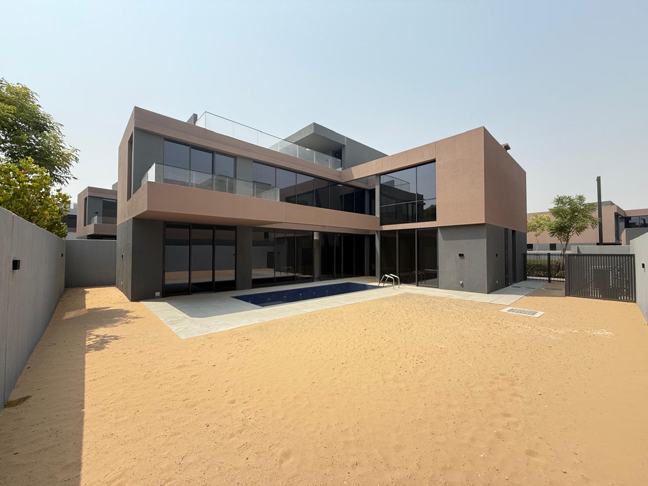 Luxury VILLA 5BHK 7WASHROOM WITH GYM POOL MAIDROOM BIG HALL