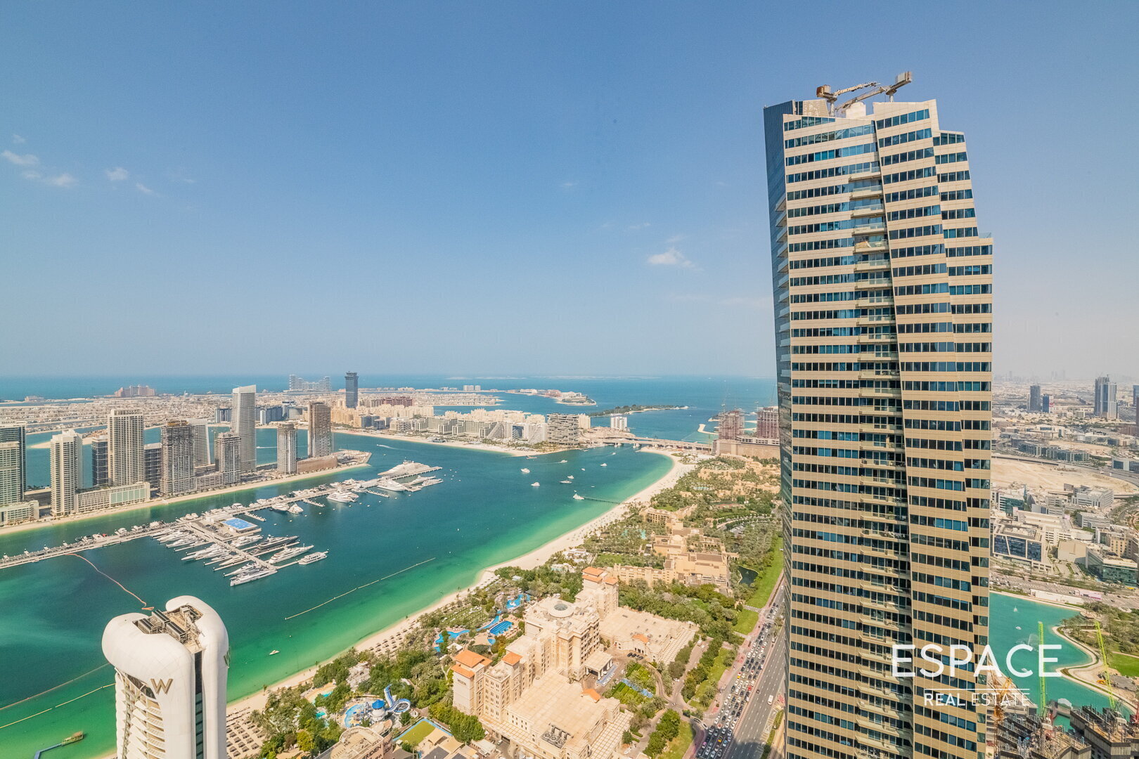 Fully Furnished | Fully Upgraded | Palm View