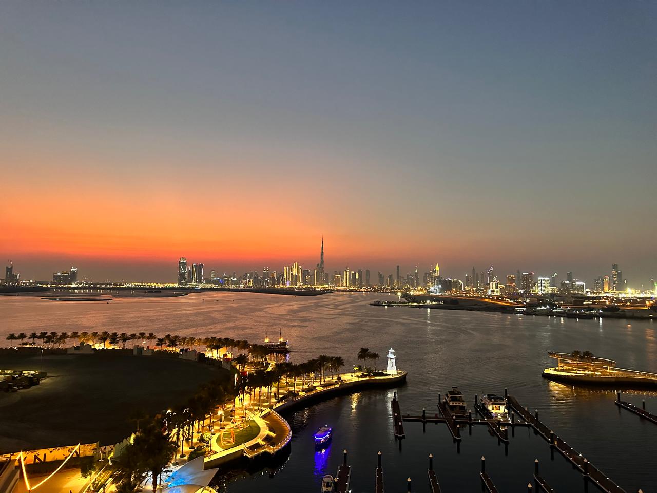 STUNNING VIEW OF DUBAI CREEK & BURJ KHALIFA 3-BHK
