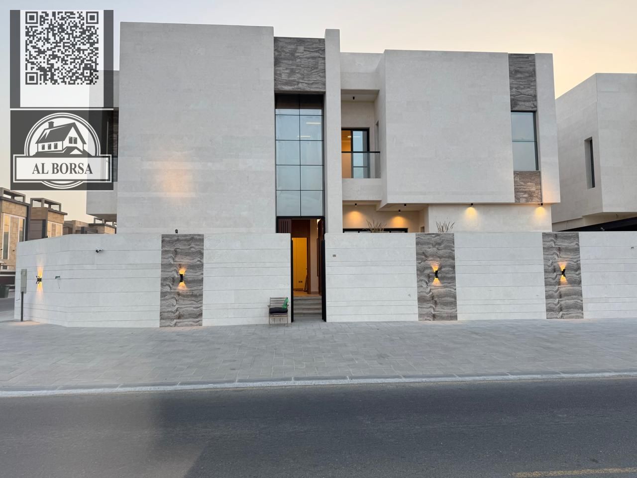 Luxury villa in Al Yasmeen area - Ajman, high-end finishing - prime location - all fees included and the price is negotiable Land area for each