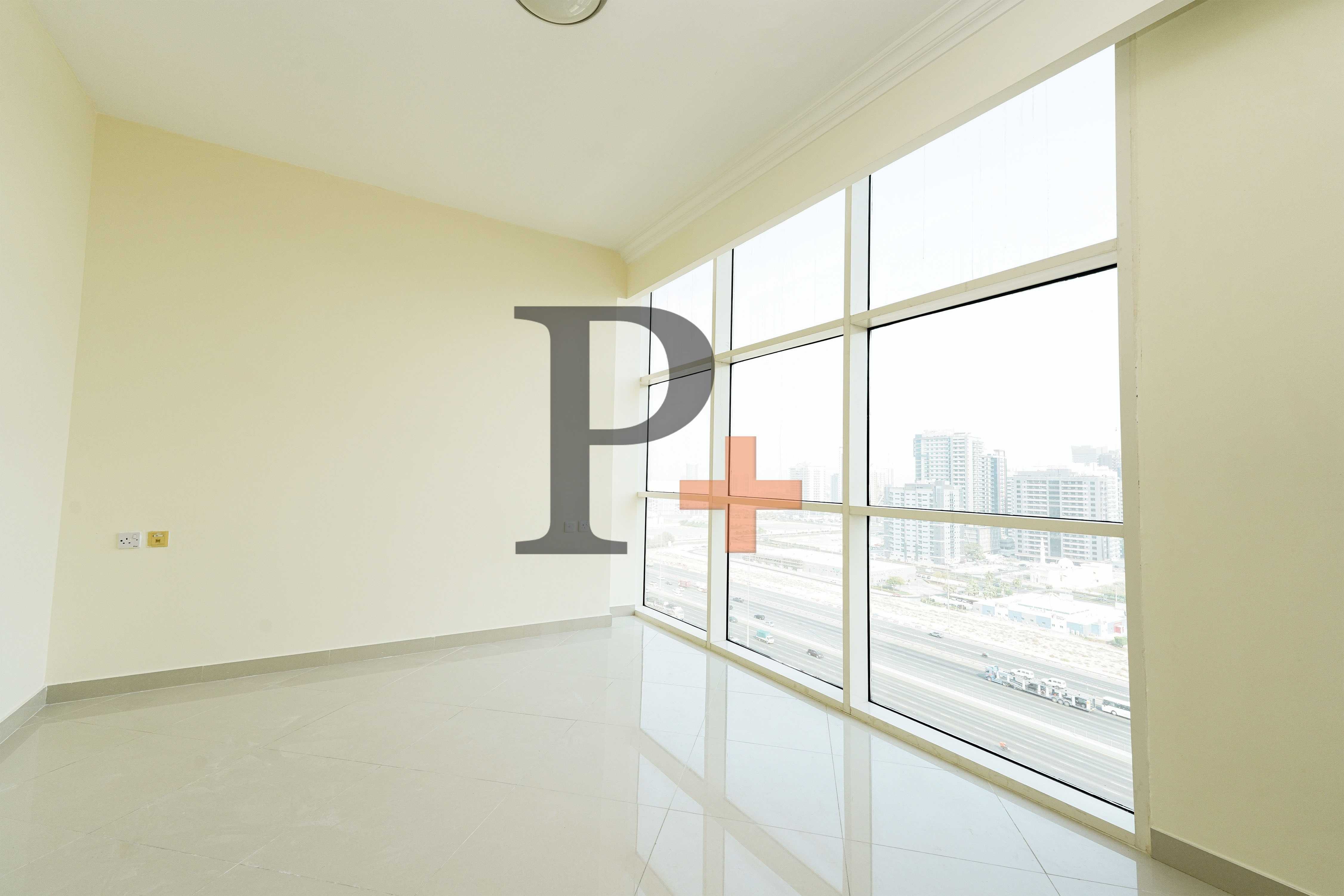 Fully Panoramic I Open view | Mid floor
