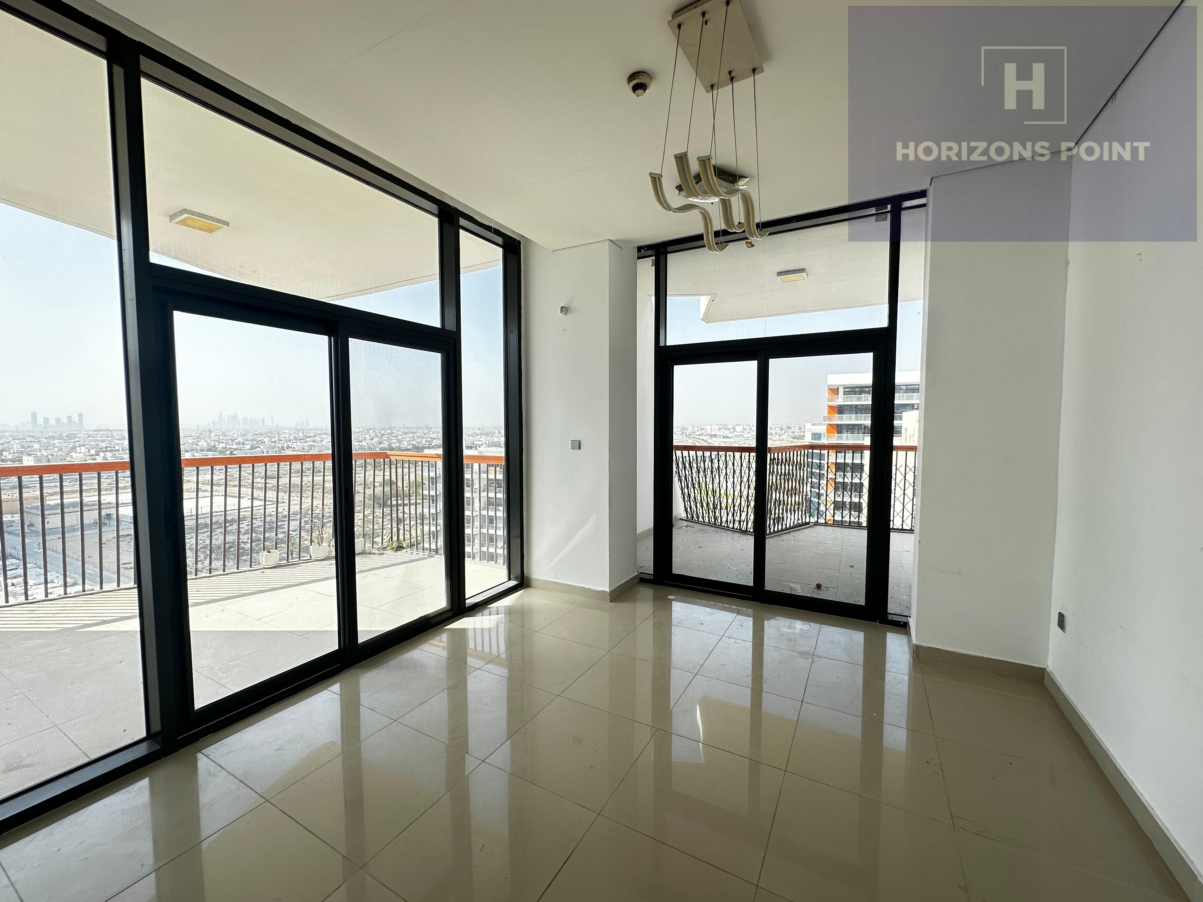 DUPLEX 2BHK | Huge 2BHK with 5 Balconies for Rent in Dubai Silicon Oasis