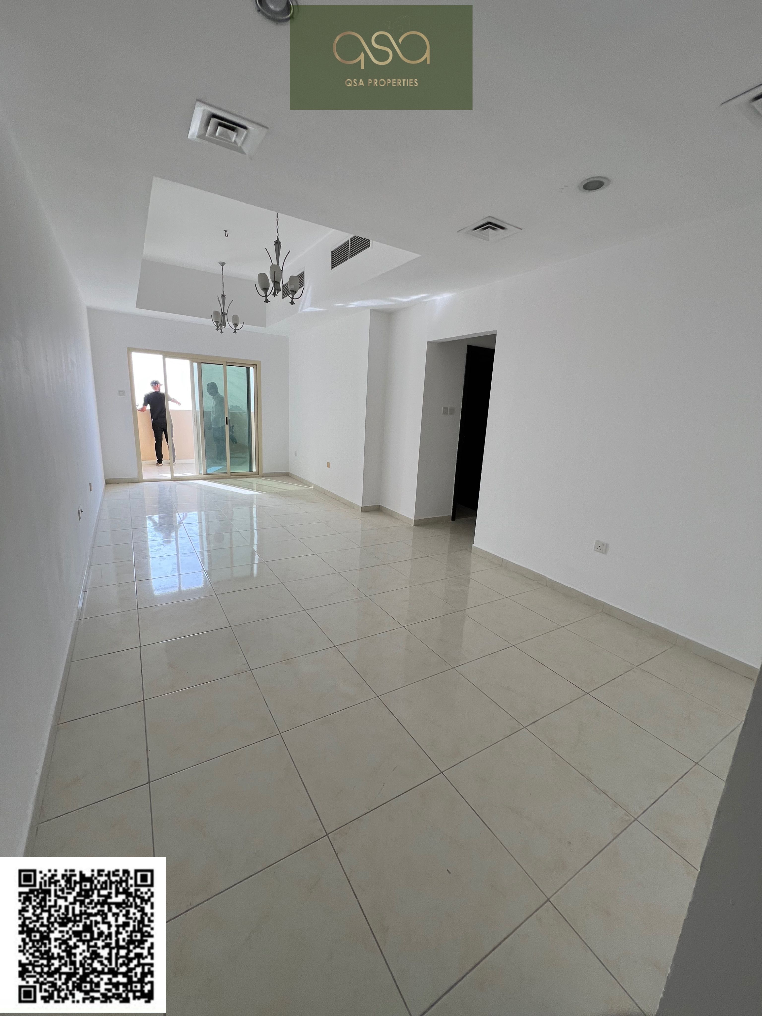 2BHK Apartment for Sale – Emirates City – 390k