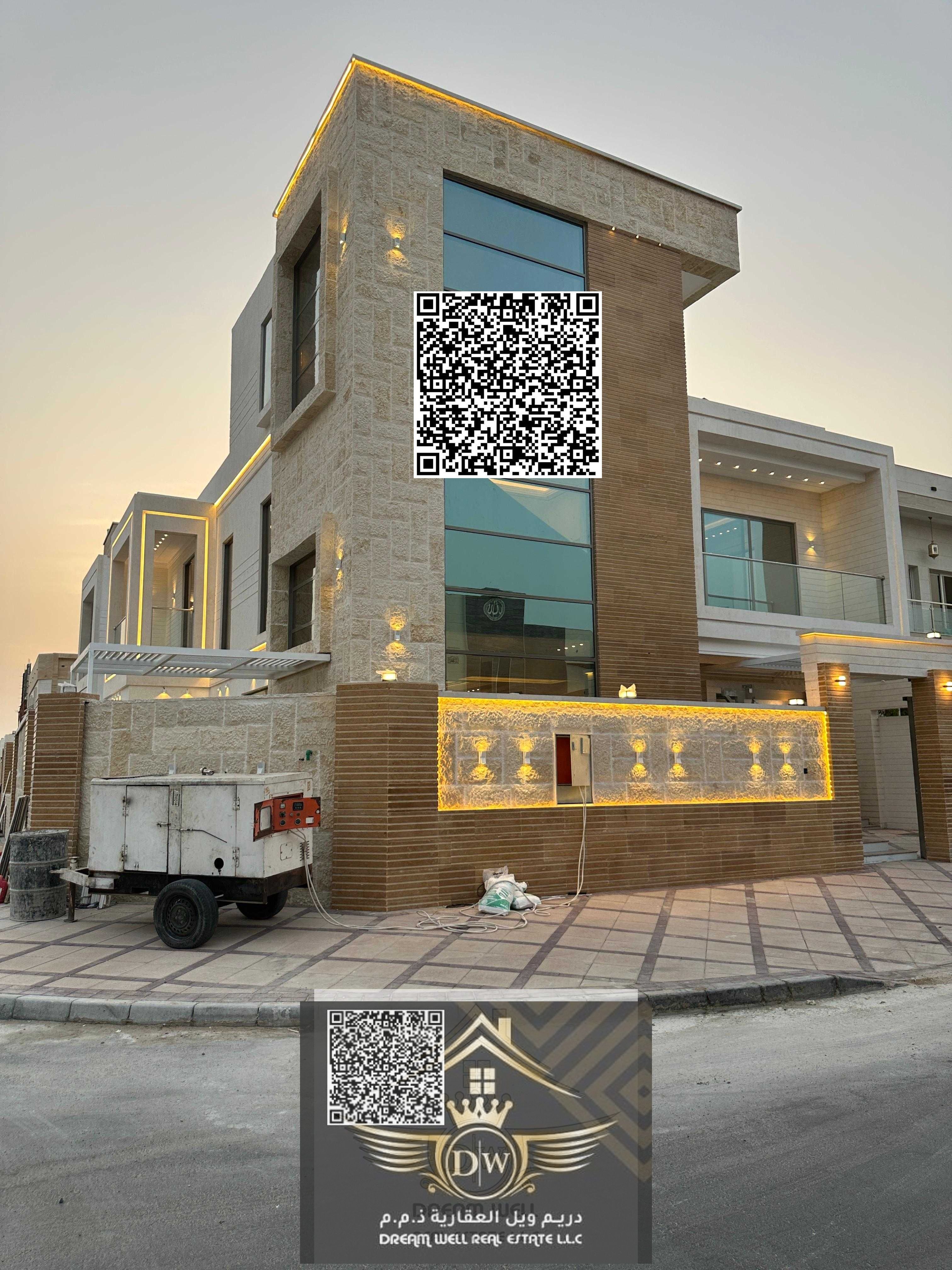 FIVE BEDROOMS AVAILABLE FOR SALE WITH BEAUTIFULL KICHEN AND SWIMMING POOL