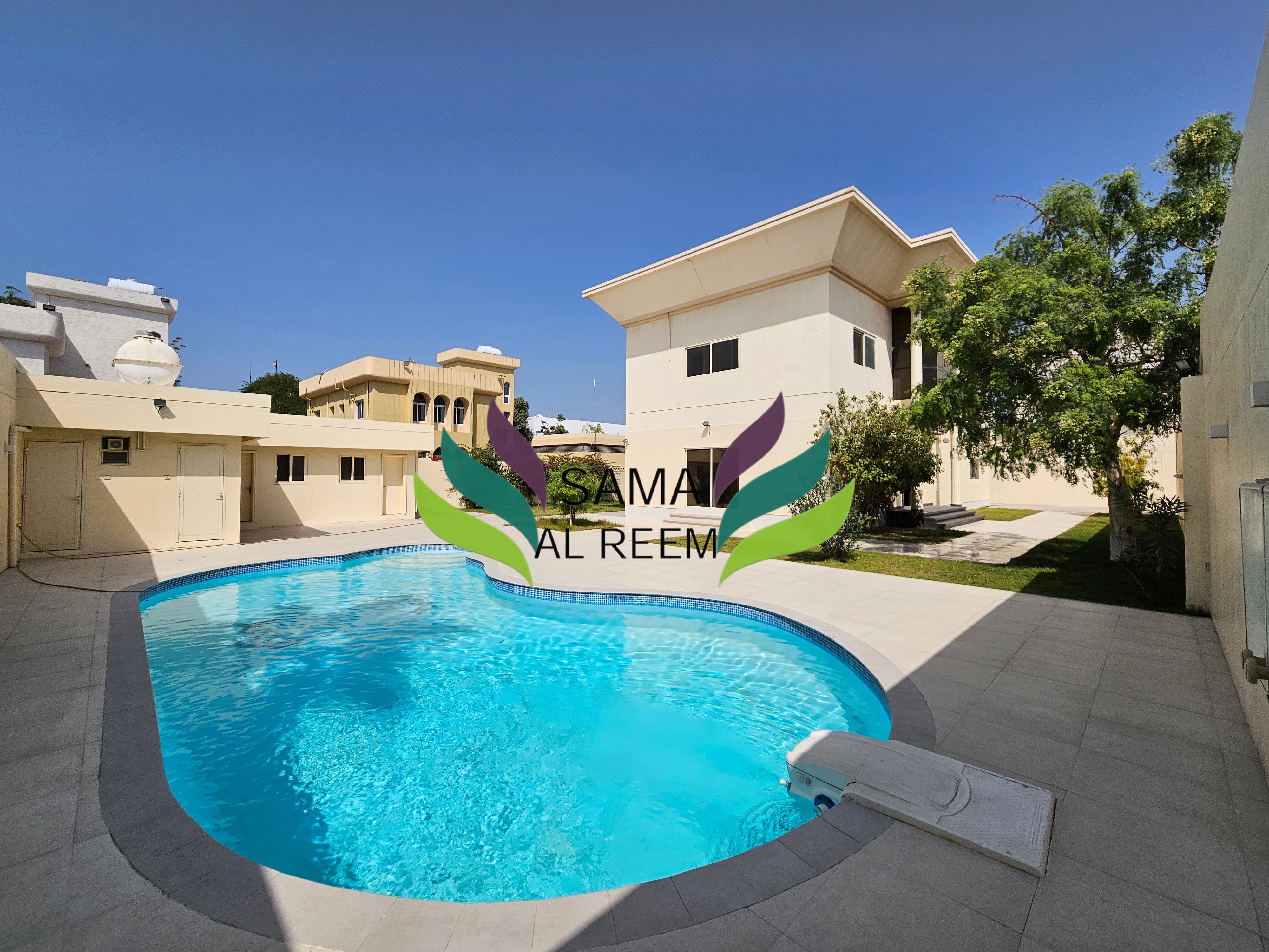 5 Bed Independent Villa With Private Pool In Jumeirah 1