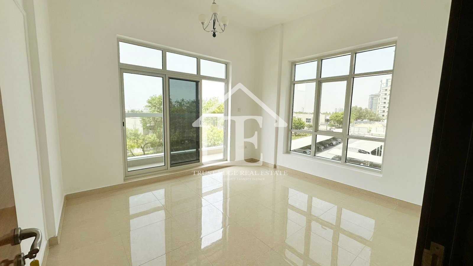 Bright & Spacious | Semi-Closed Kitchen