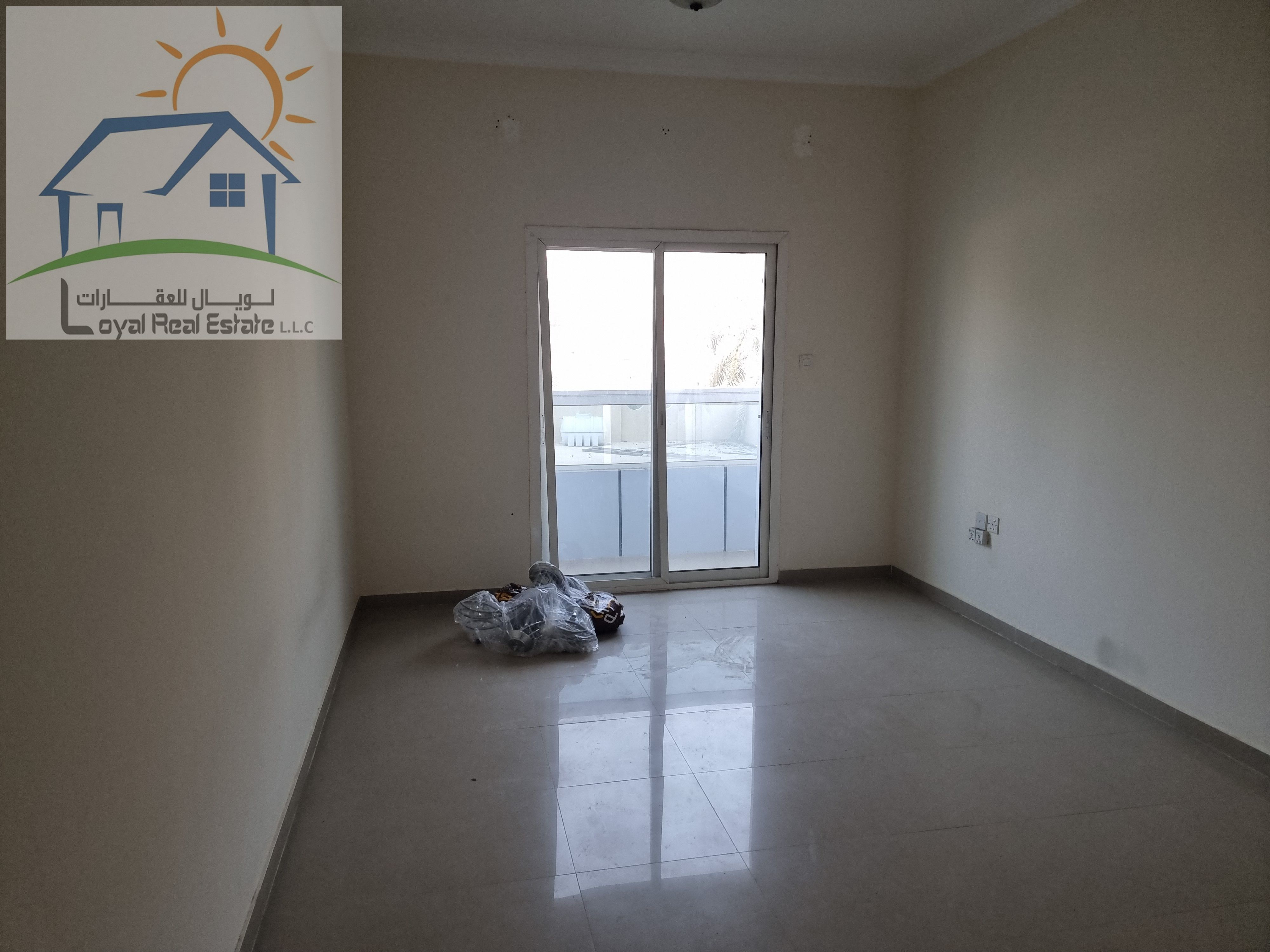 HUGE 1100 SQFT 2 BEDROOM HALL WITH BALCONY MAIN ROAD