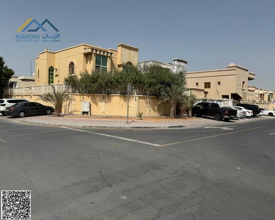 For sale: Luxurious villa in a prime location - very excellent finishing - large built-up area - freehold, Al Rawda 3, including electricity, water,