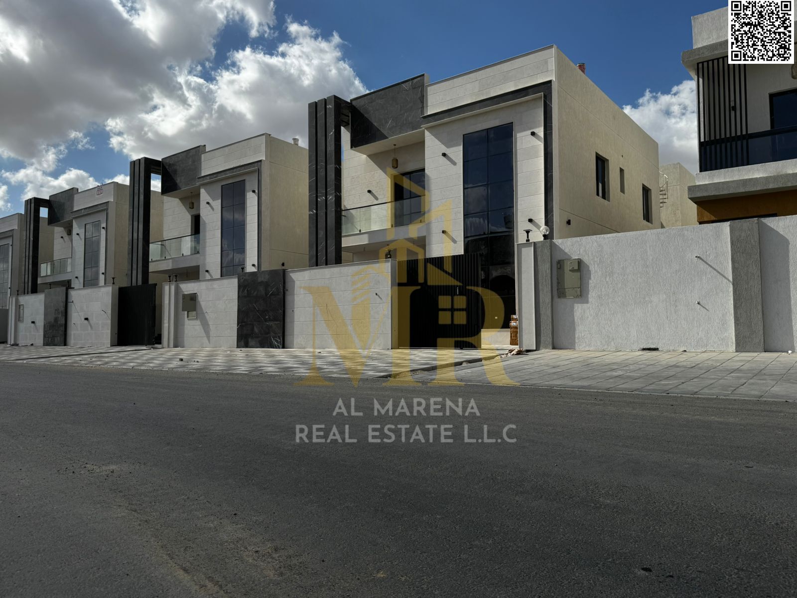 Prime Location: This villa is located in the heart of Al Zahia, one of the most sought-after residential areas in Ajman, thanks to its strategic locat