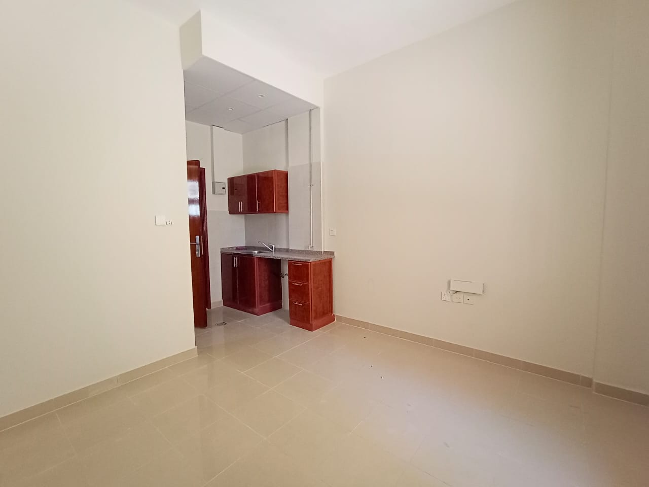 Golden Offer Luxury Studio [ Separate Kitchen ] Just 17k In Muwailah Sharjah