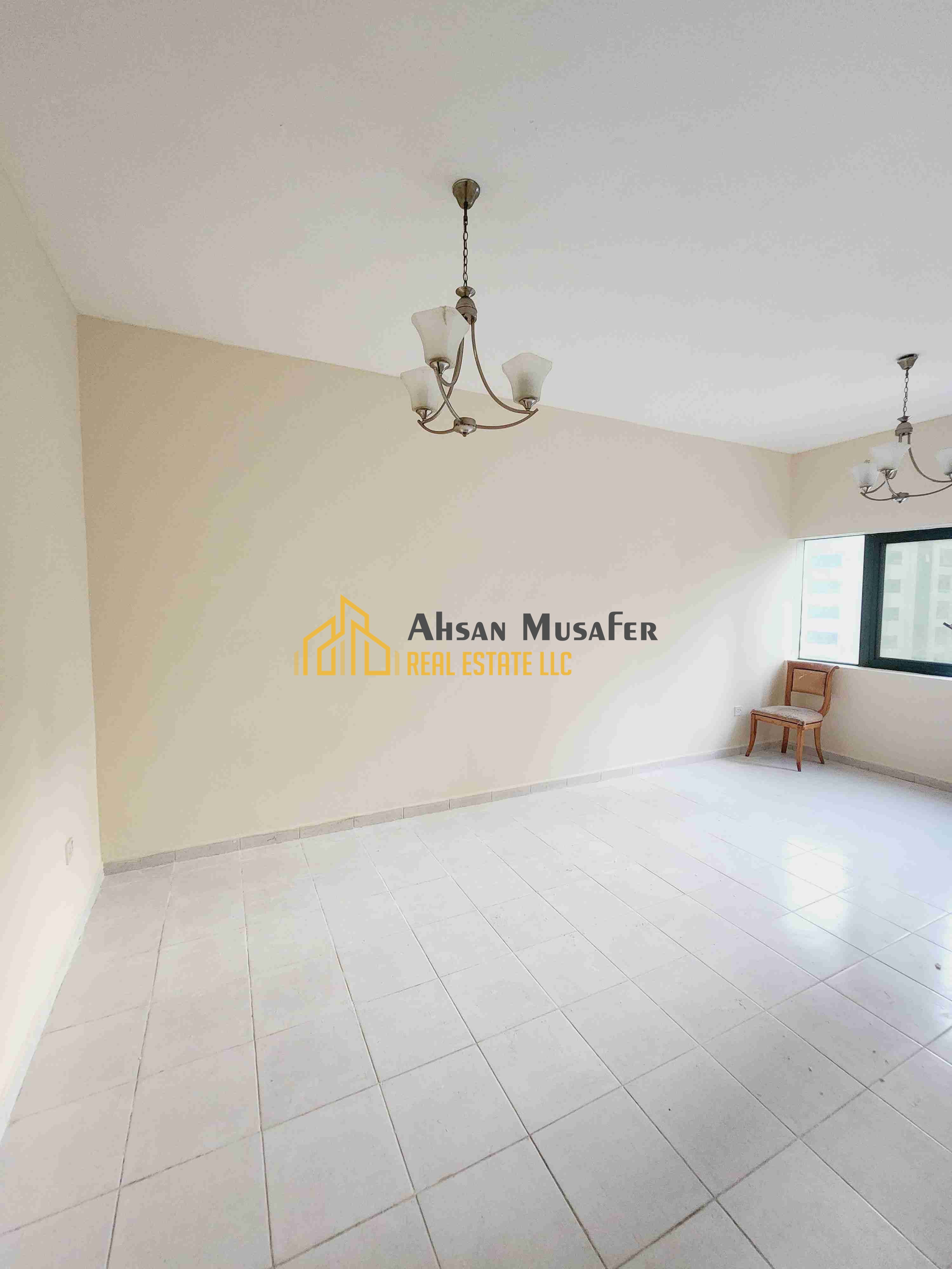 NO COMMISSION(10 DAYS FREE+GYM FREE KIDS PLAY AREA FREE) EASY EXIT TO DUBAI NEAR SAHARA CENTRE LAST UNIT 2BHK WITH TWO WASHROOM WITH BALCONY