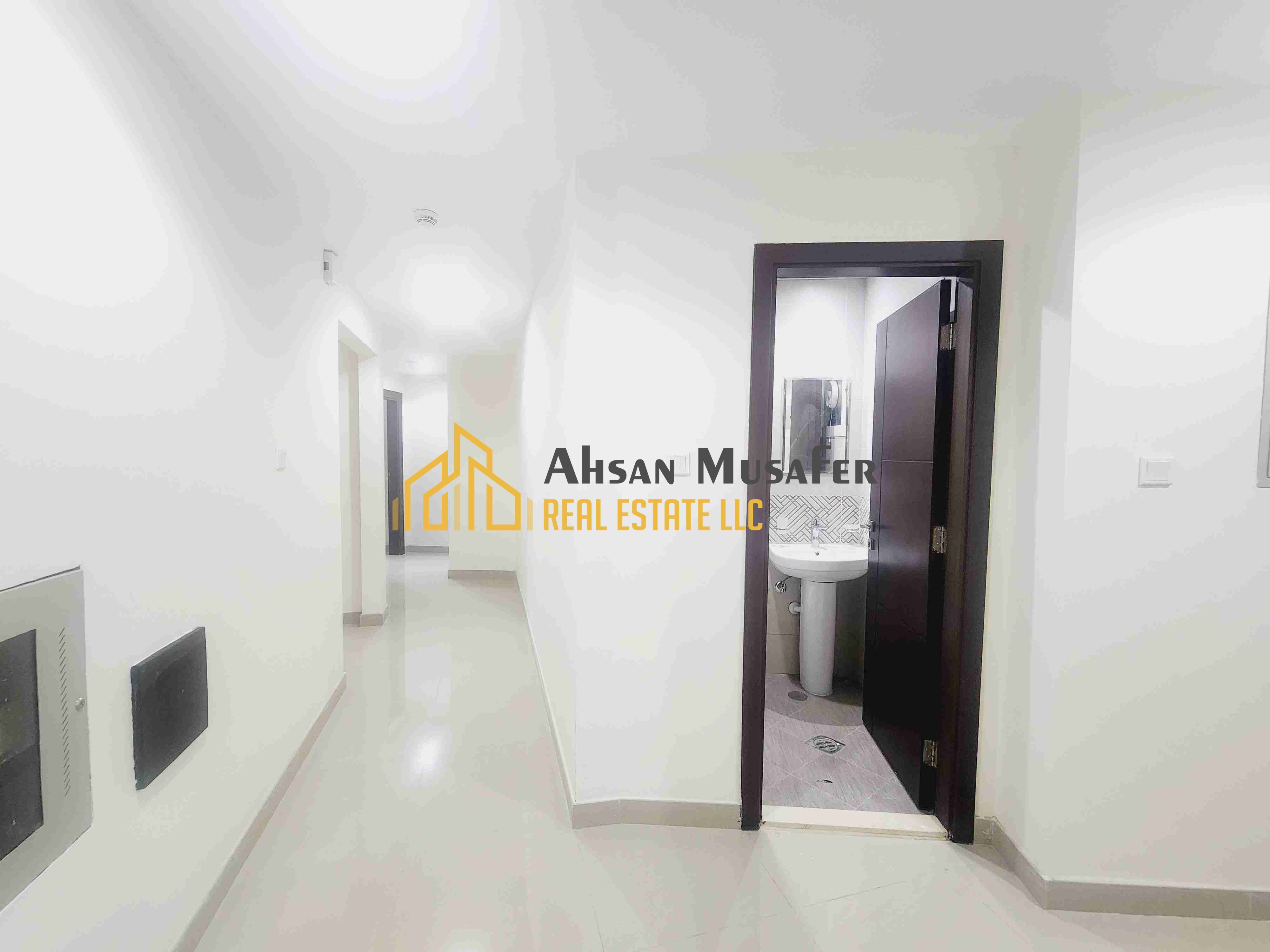 //BRAND NEW BUILDING//PARKING FREE+BALCONY ALSO HAVE+2 MASTER ROOMS// EASY EXIT TO DUBAI NEAR RTA BUS STOP LAST UNIT 2BHK AVAILABLE WITH 3 WASHROOM 6CHQS