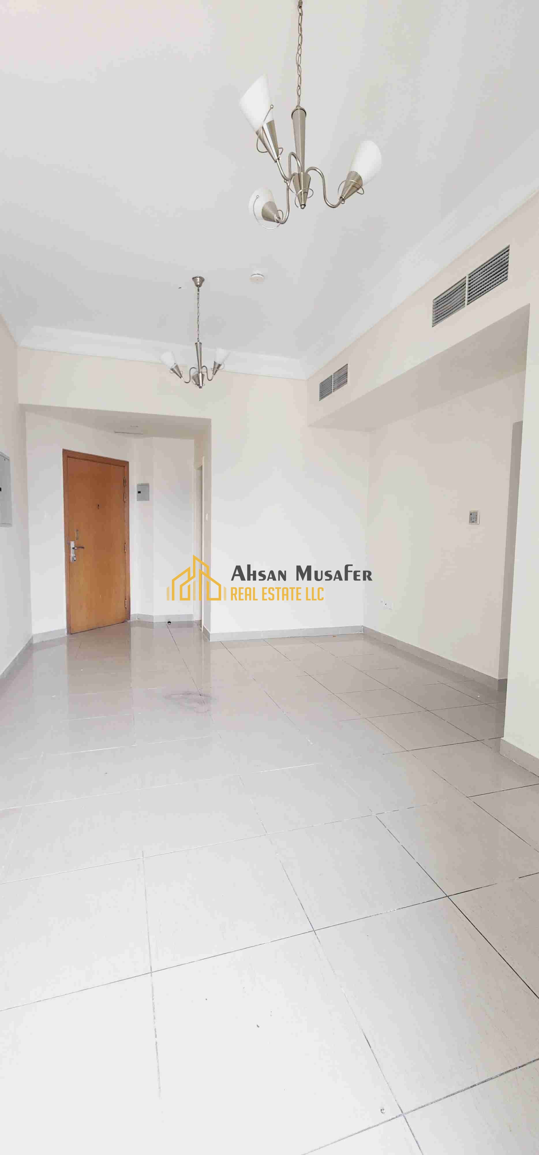 NO COMMISSION//PRIME LOCATION,4CHQS PAYMENT//BALCONY ALSO HAVE// EASY EXIT TO DUBAI NEAR SAHARA CENTRE AND NEAR RTA BUS STOP LAST UNI1 2BHK WITH 2 FULL WASHROOMS ,AL NAHDA SHARJAH