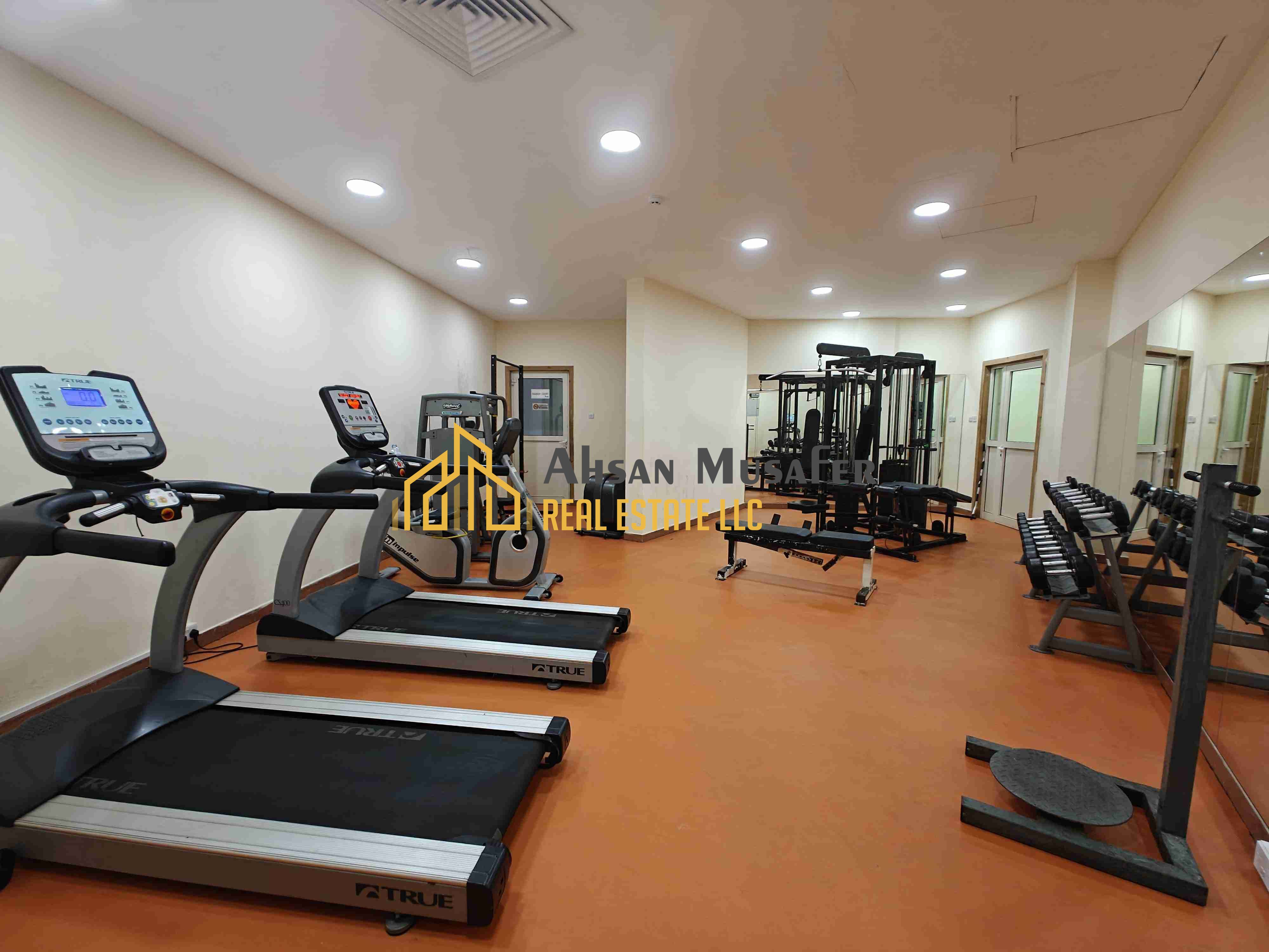 NO COMMISSION//GYM POOL FREE+10DAYS FREE+1BHK WITH ONE WASHROOM AL TAWUUN SHARJAH