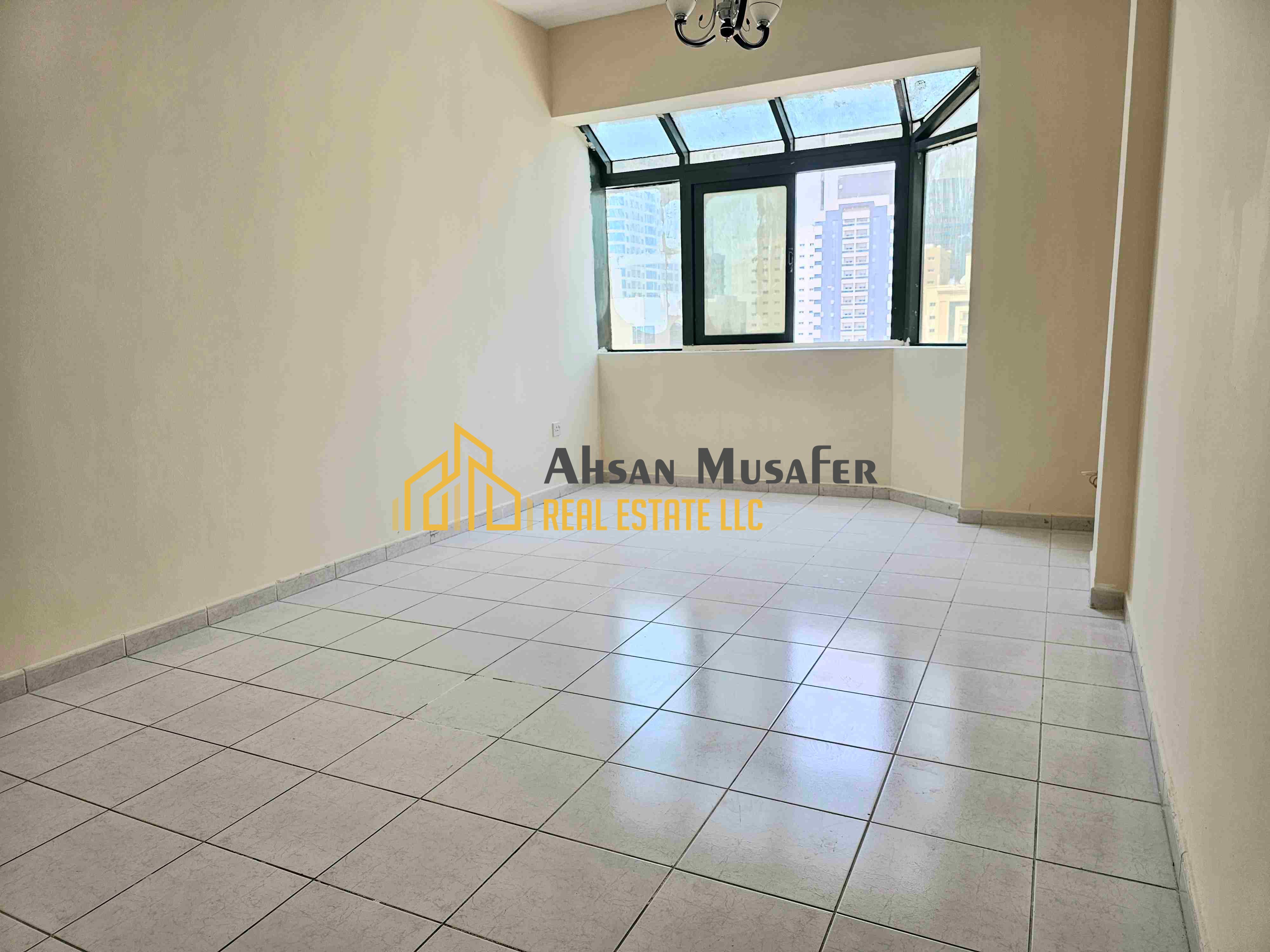 NO COMMISSION>2BHK SEPERATE HALL-42K-BALCONY-2 BATH NAHDA SHARJAH NEAR DUBAI BORDER