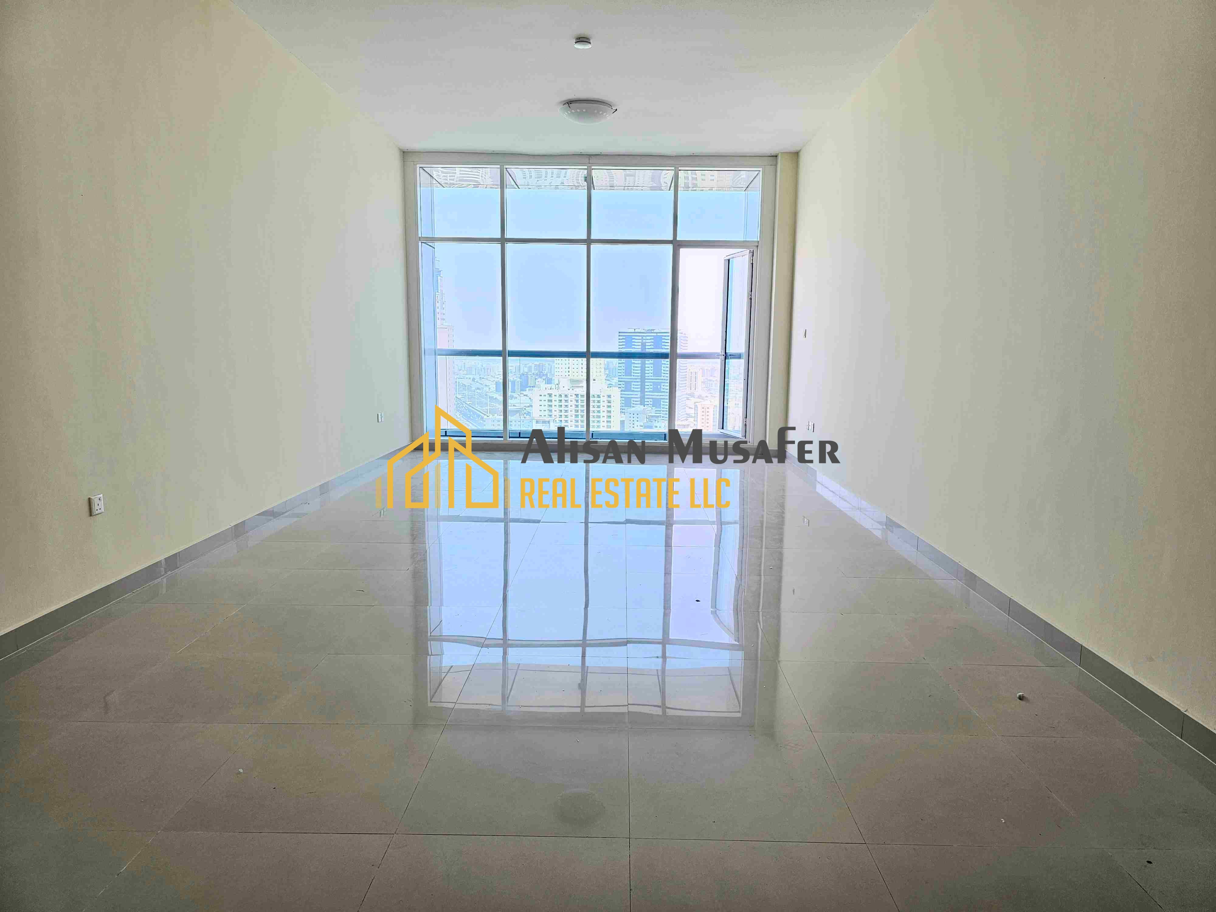 (NO COMMISSION+ONE PARKING FREE) 3BHK-82K-4 BATH-WADROBES-MAID ROOM-LAUNDRY ROOM-GYM POOL PRIME LOCATION NAHDA SHARJAH