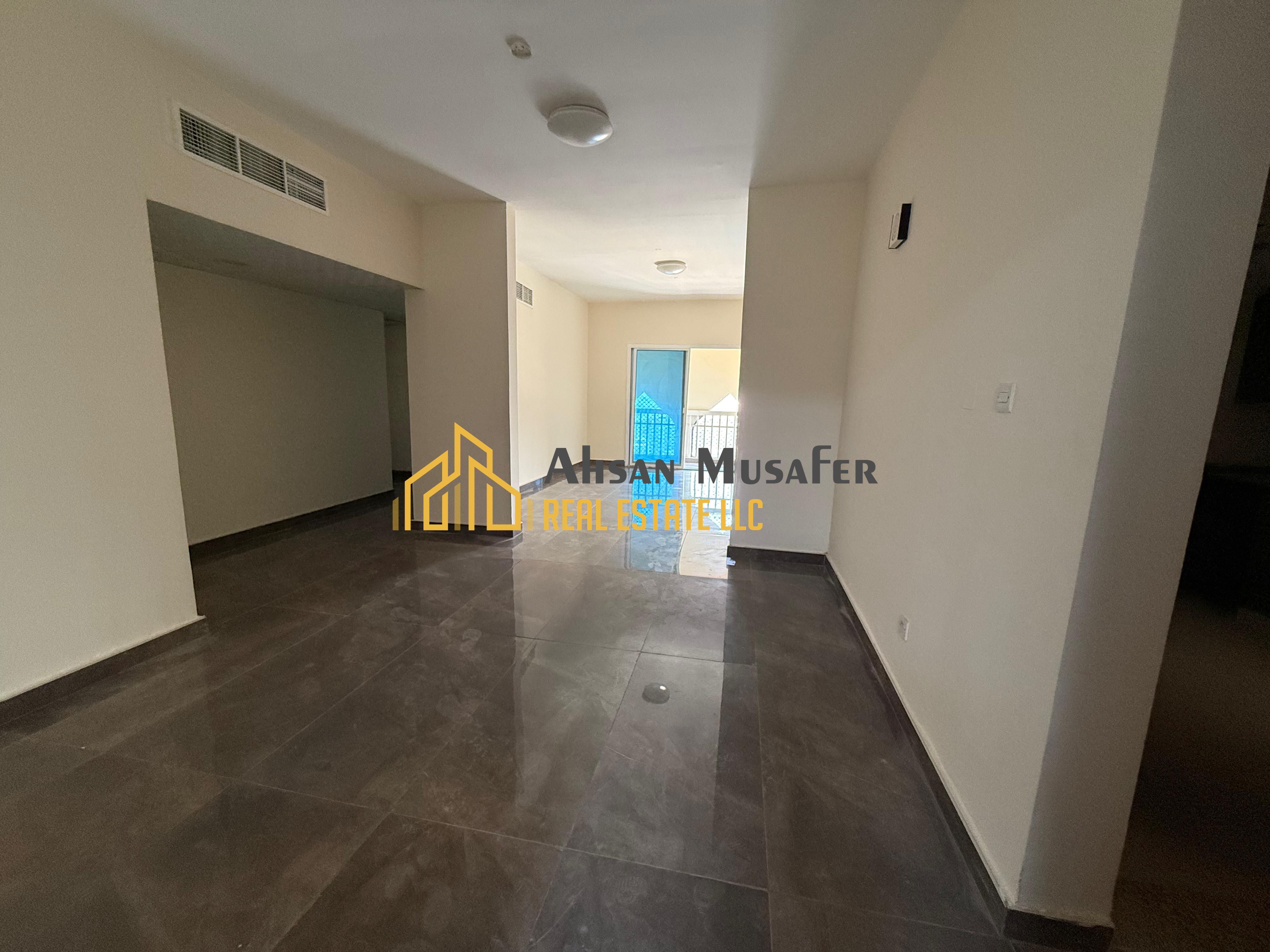 FOR BACHLOUR,s ASTAF// EASY EXIT TO DUBAI NEAR SAHARA CENTRE AND NEAR RTA BUS STOP LAST UNIT 2BHK WITH 2 WASHROOMS+BALCONY HAVE AL NAHDA SHJ