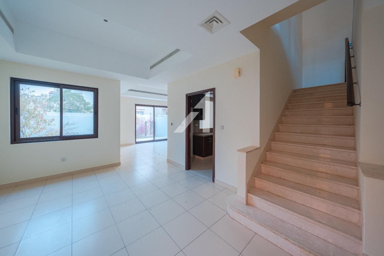 Spacious 3BR Plus Maid|Vacant|Back to Back|Type 2E