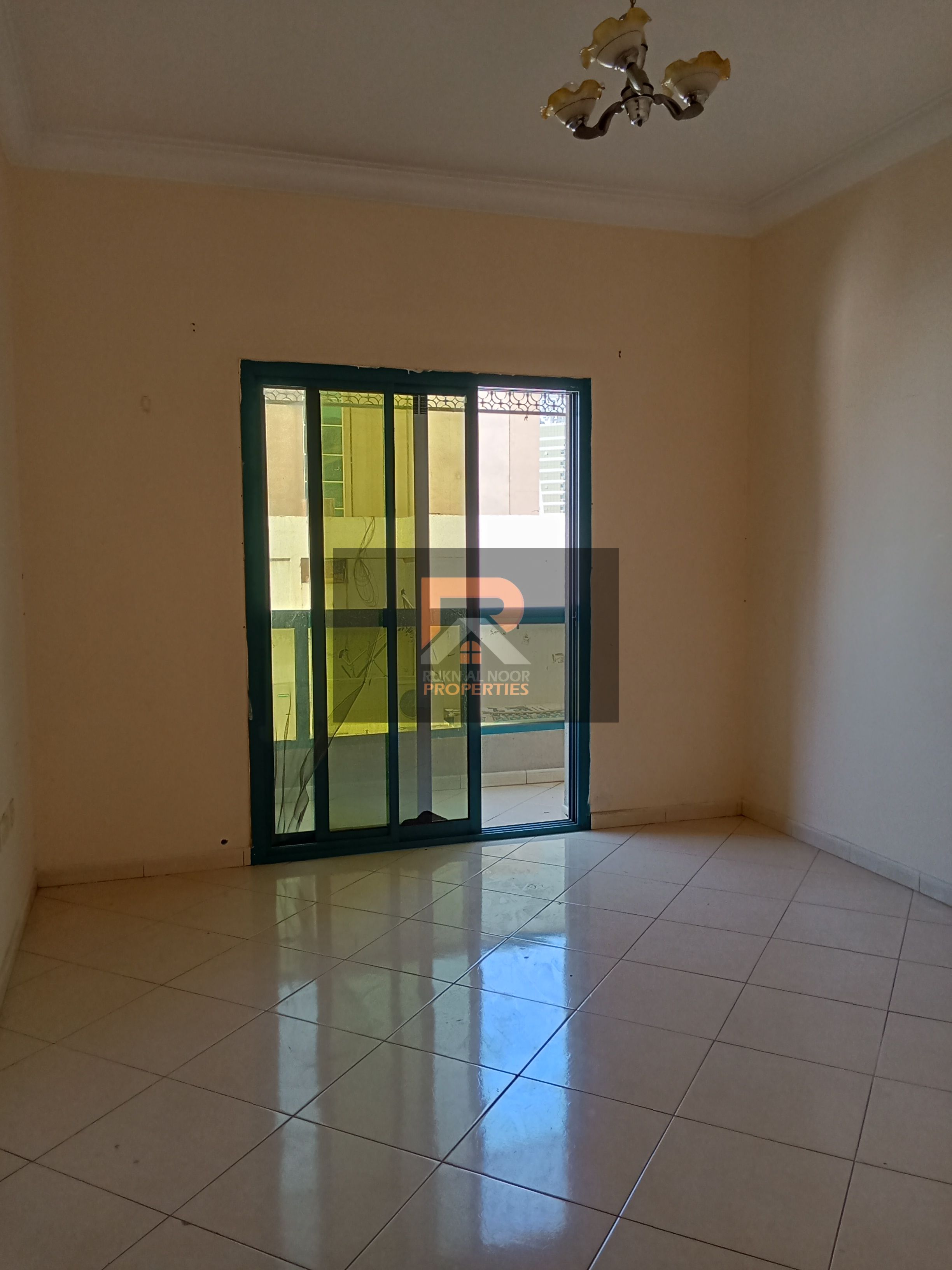 Wow Offer | 2BHK | 2 Washrooms | Family Building | One Month Free