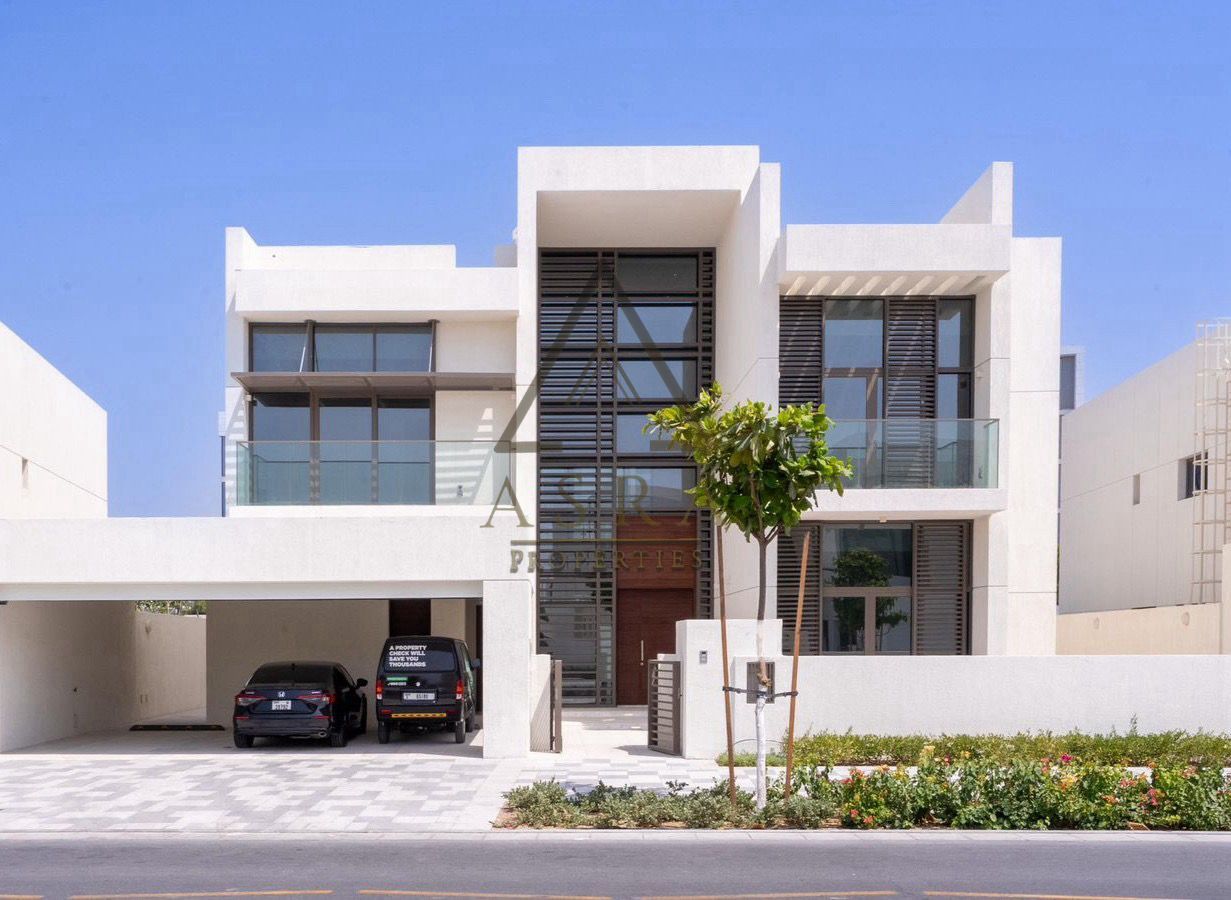 Luxury 5-Bedroom Villa | Private Pool & Garden | Brand New | MBR City