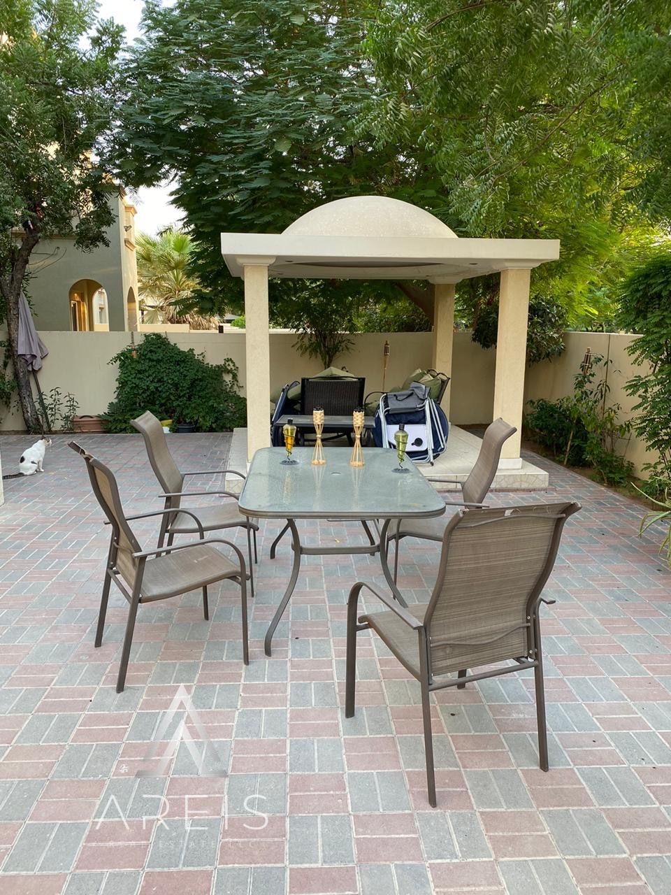 Vastu Compliant | Luxurious | Family Townhouse