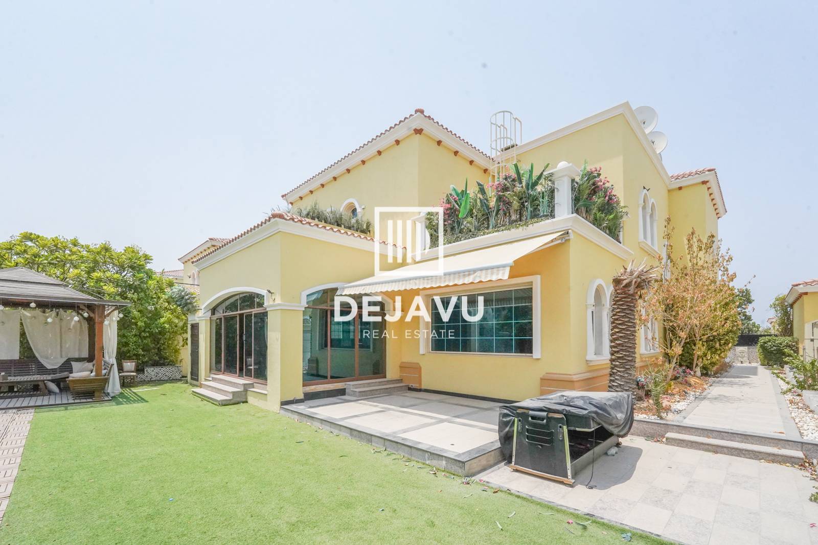 Furnished | Private Pool | Community View