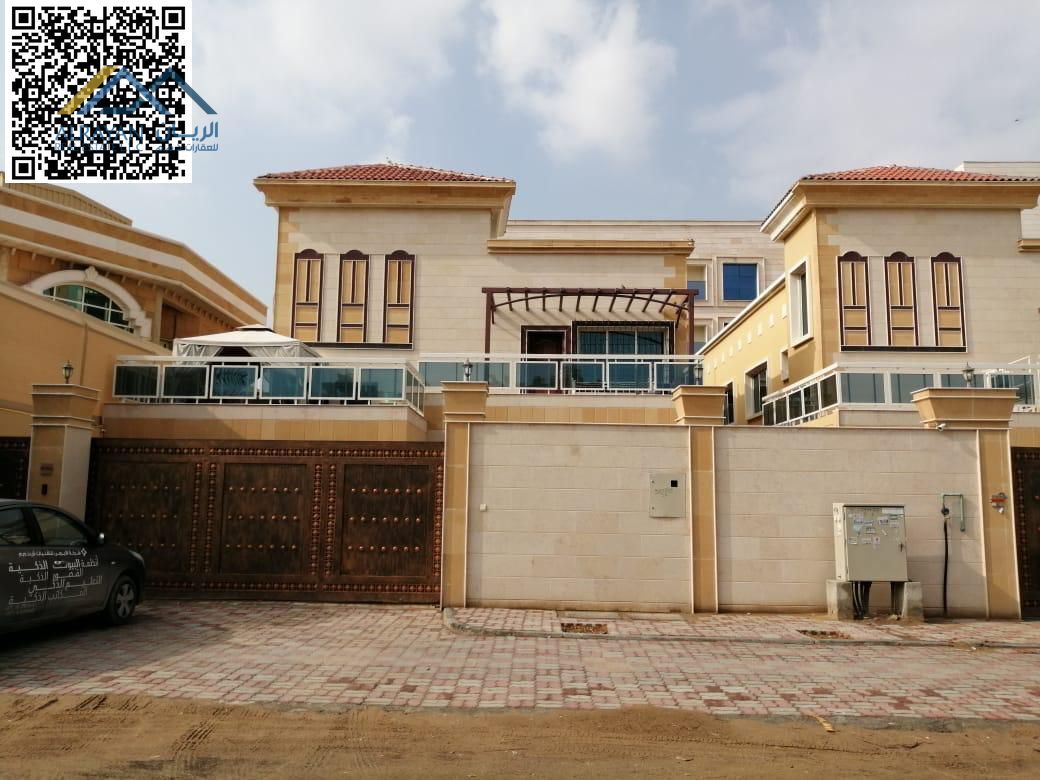 Beautiful villa, only 7 years old, spacious areas