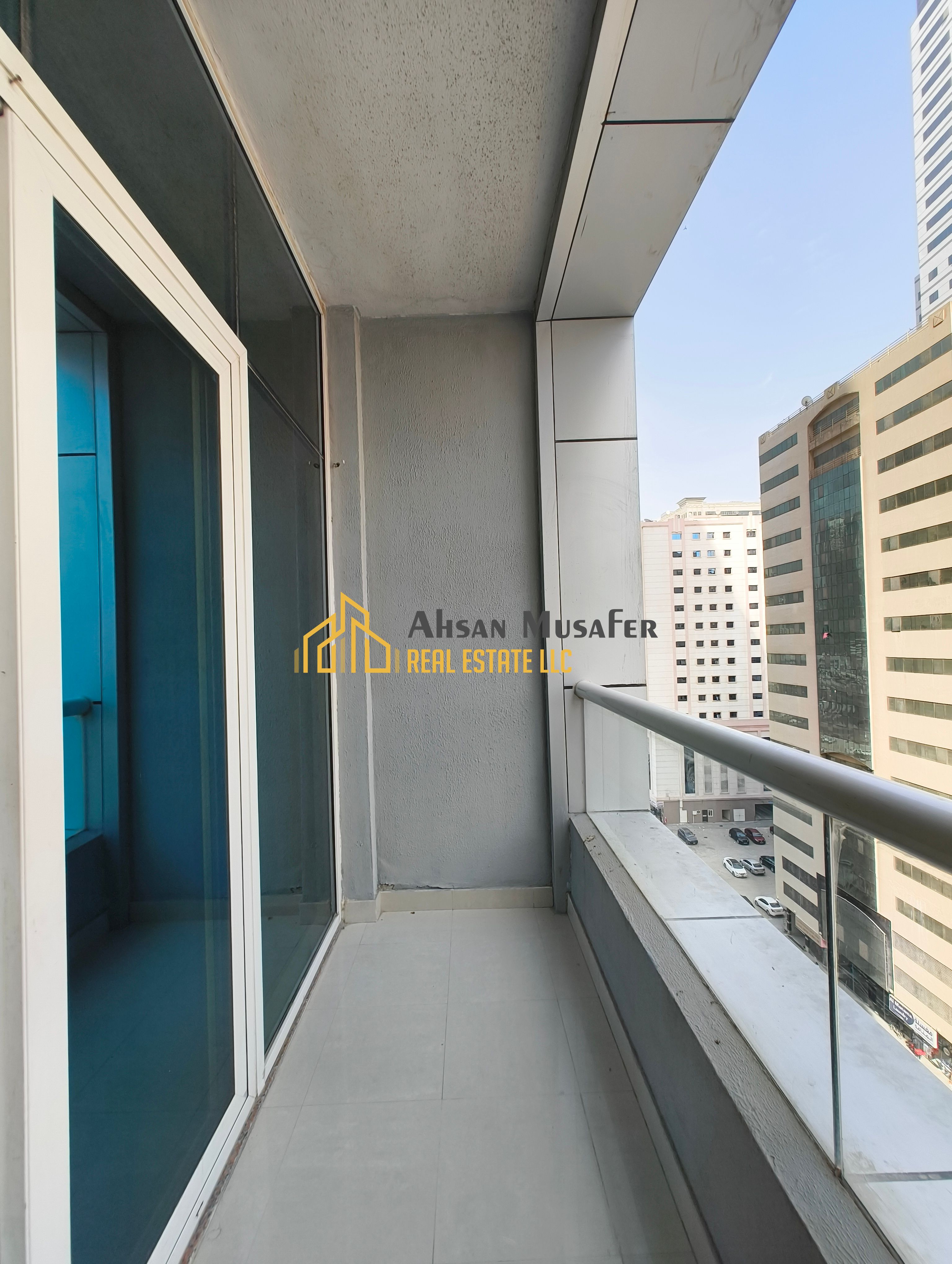 ZERO COMMISION! PRIME LOCATION! JYM POOL KIDS AREA FREE ! INSIDE CABNIT ! 4 CHEQUE ALTOWN SHARJAH
